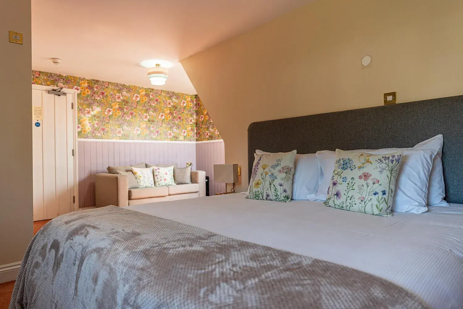 Luxury Triple Room in The Evenhill Luxury Triple Room in The Evenhill