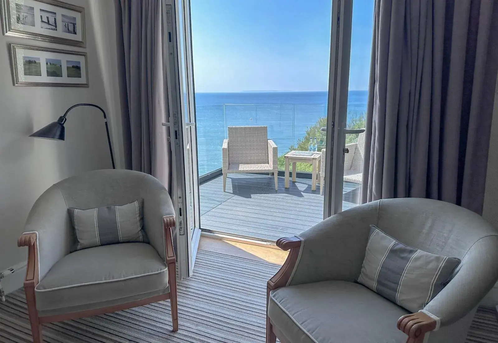 King Room with Balcony in Watersmeet Hotel King Room with Balcony in Watersmeet Hotel