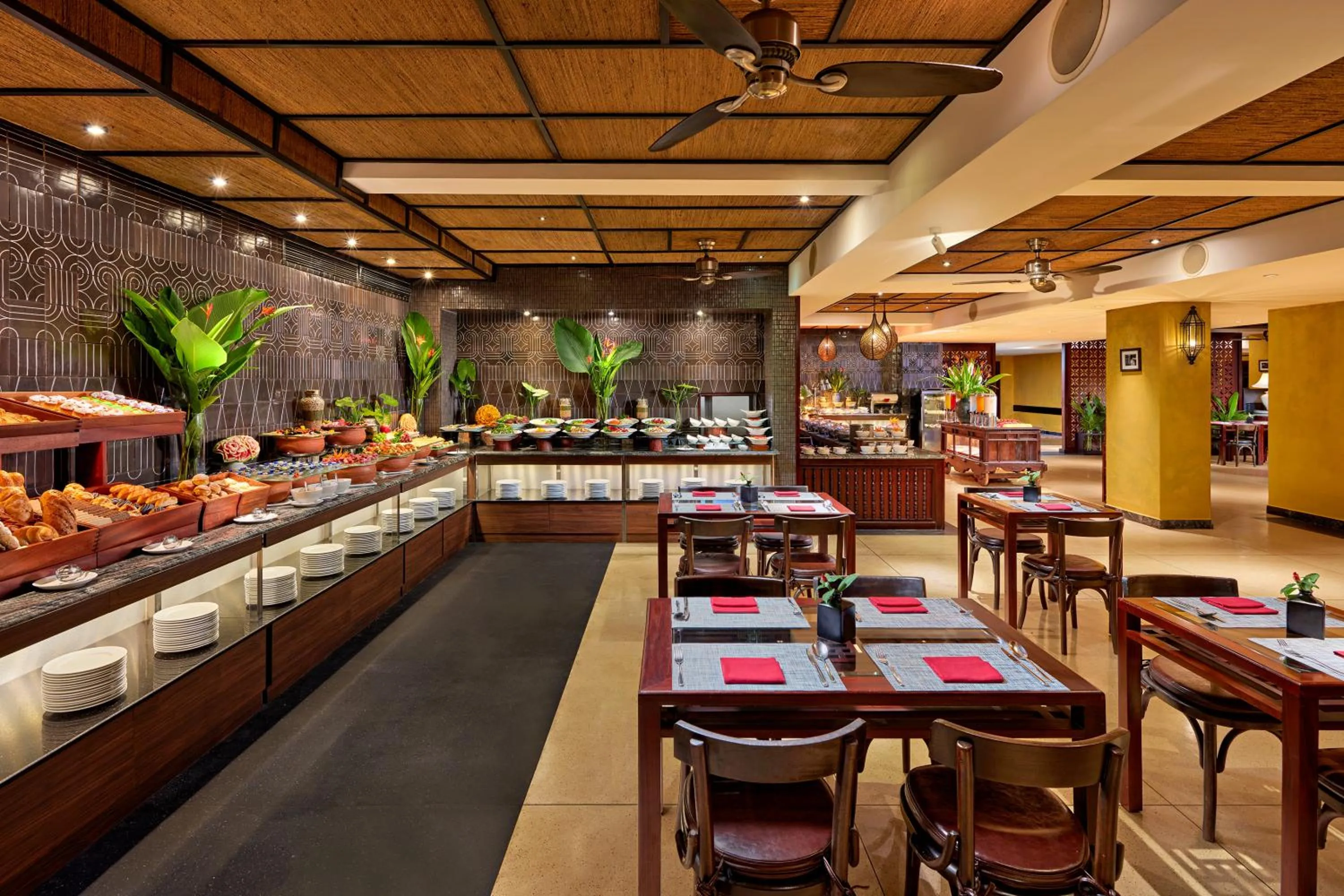 Restaurant/places to eat in La Siesta Hoi An Resort & Spa