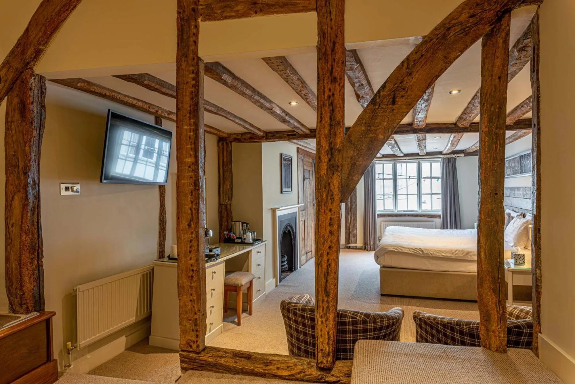 Bedroom, Bed in The Sun Inn