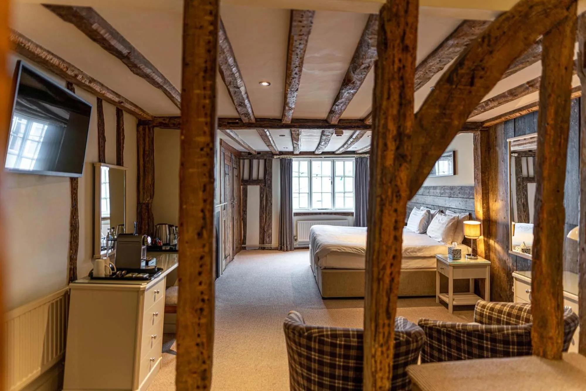 Bedroom, Bed in The Sun Inn