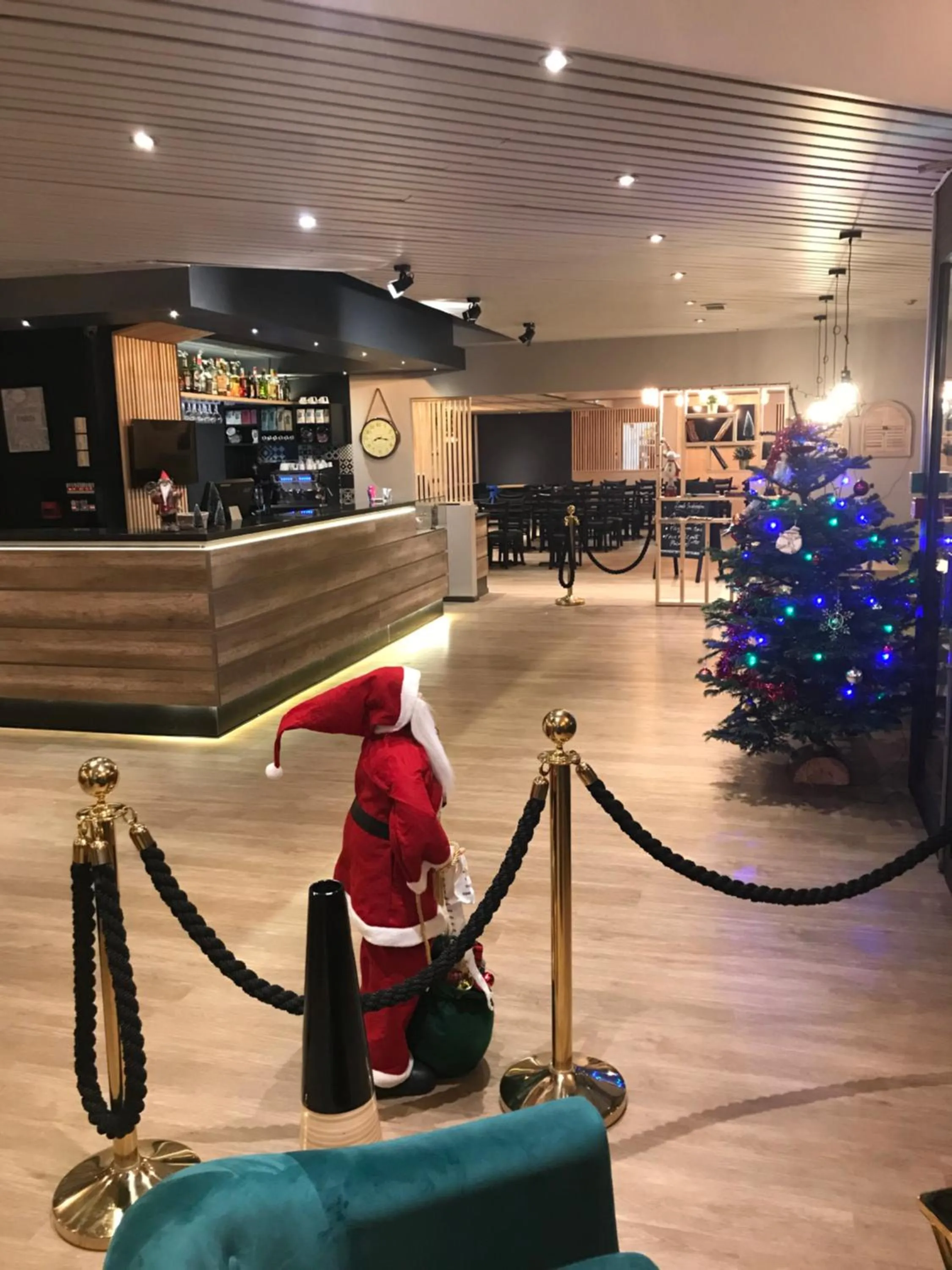 Lobby or reception in Euro Hôtel Airport Orly Rungis