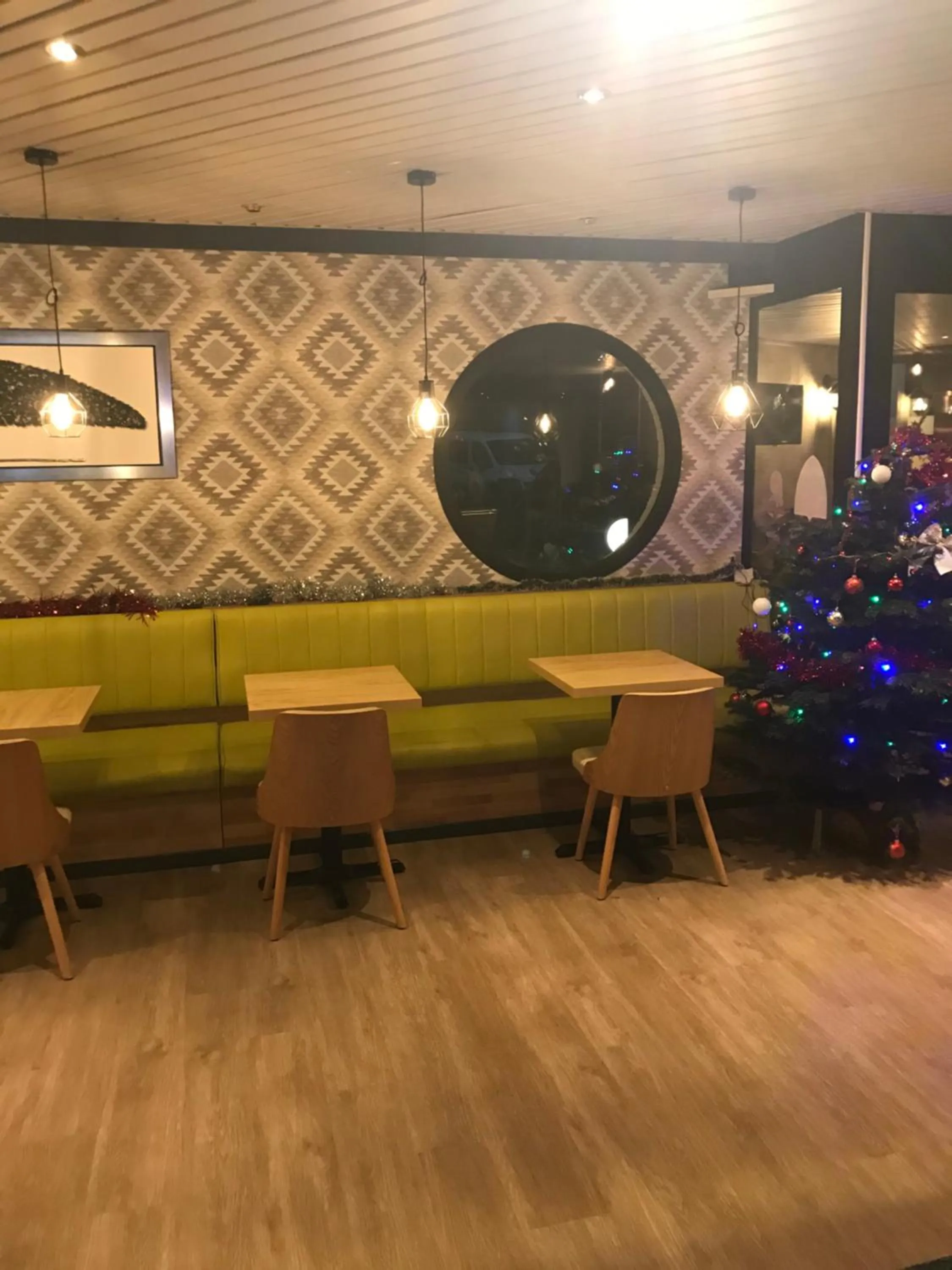 Lounge or bar in Euro Hôtel Airport Orly Rungis