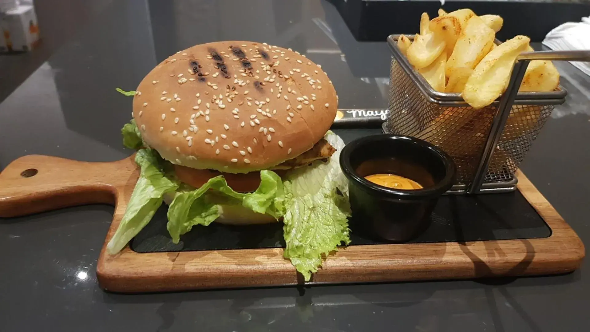 Restaurant/places to eat in Euro Hôtel Paris Créteil Restaurant/places to eat in Euro Hôtel Paris Créteil