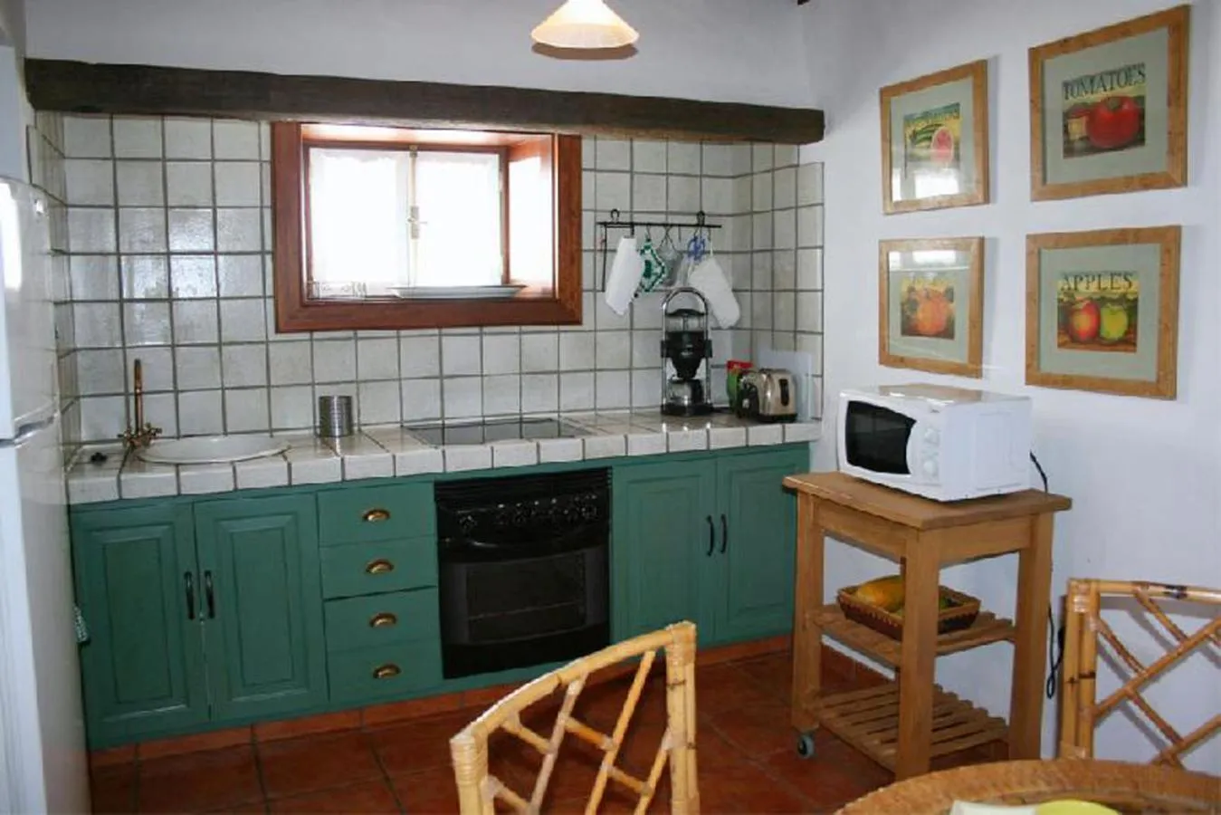 Kitchen or kitchenette in Casa Rural La Caldera
