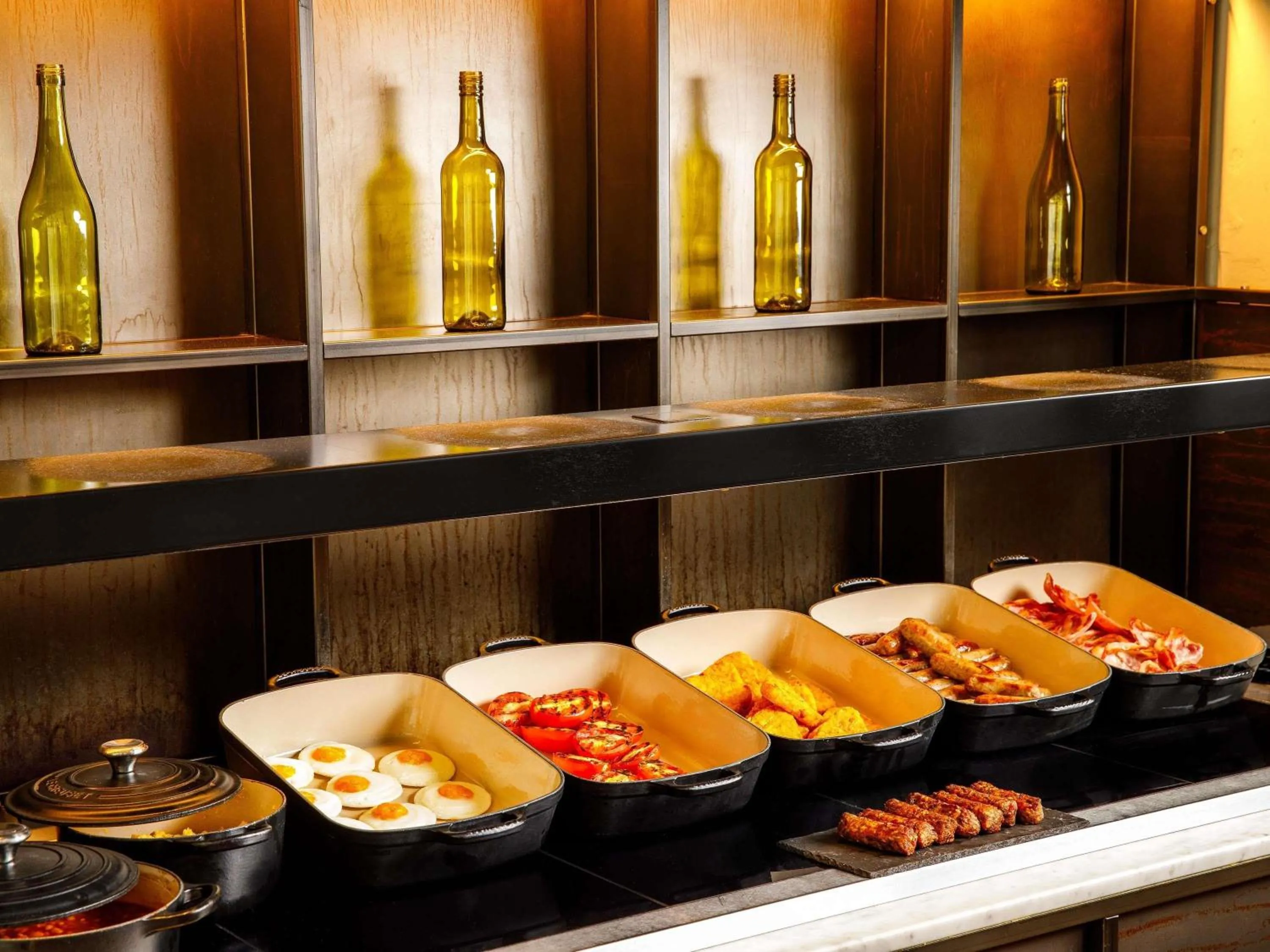 Breakfast in Novotel London Bridge