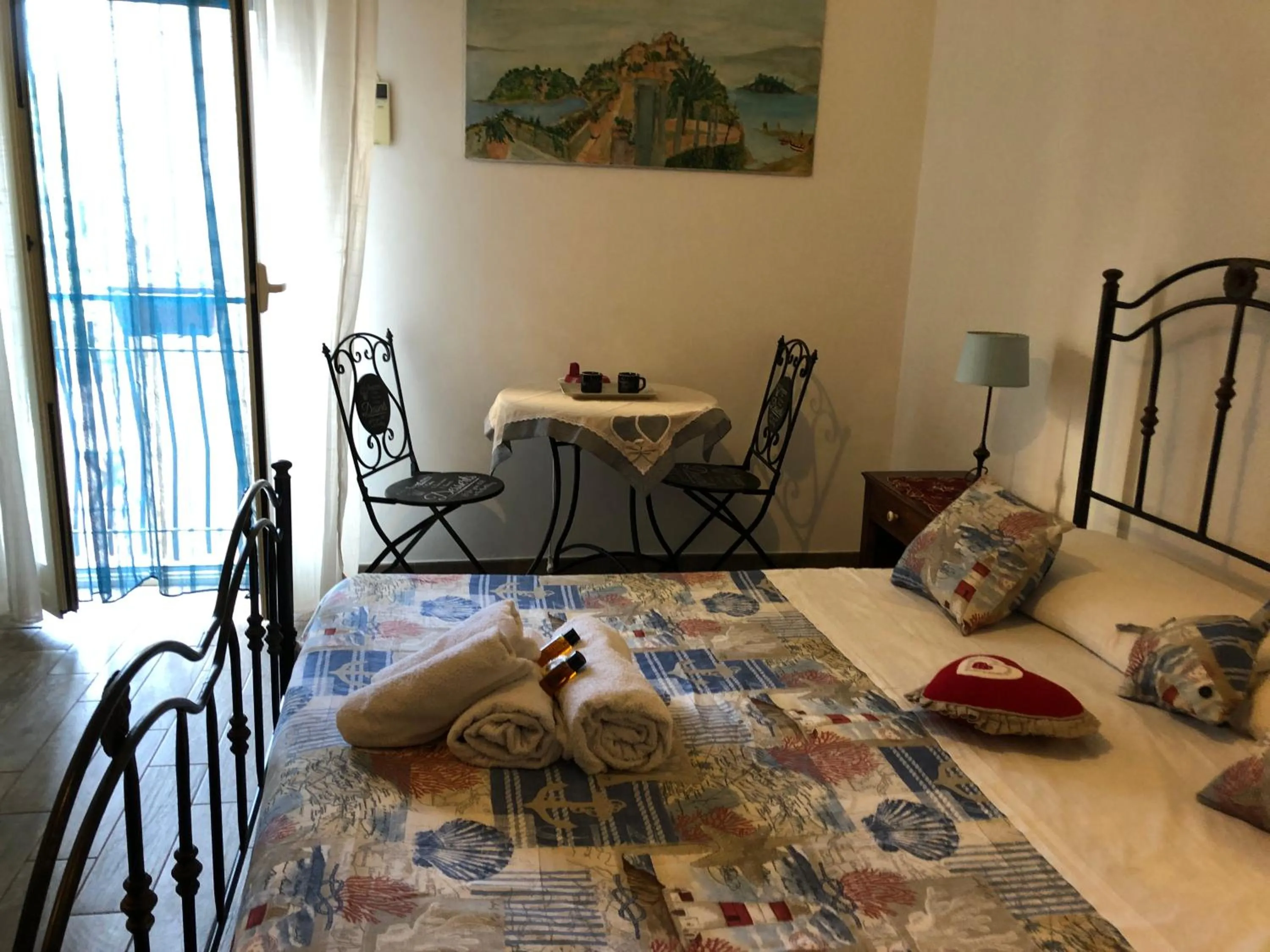 Photo of the whole room, Bed in B&B Antonella