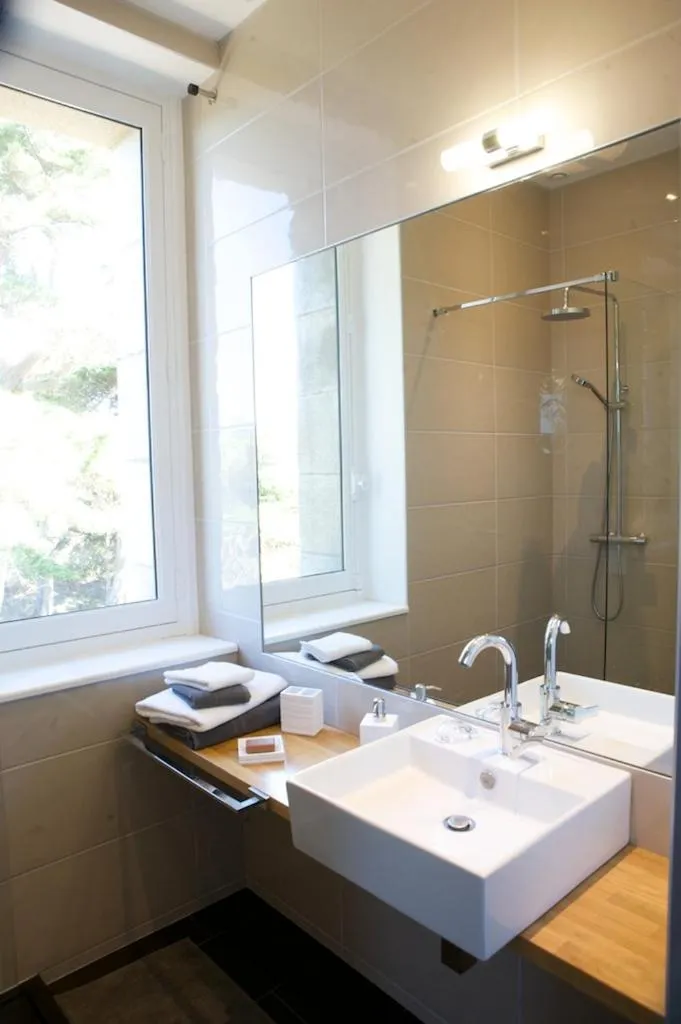 Bathroom in Villa Belmont