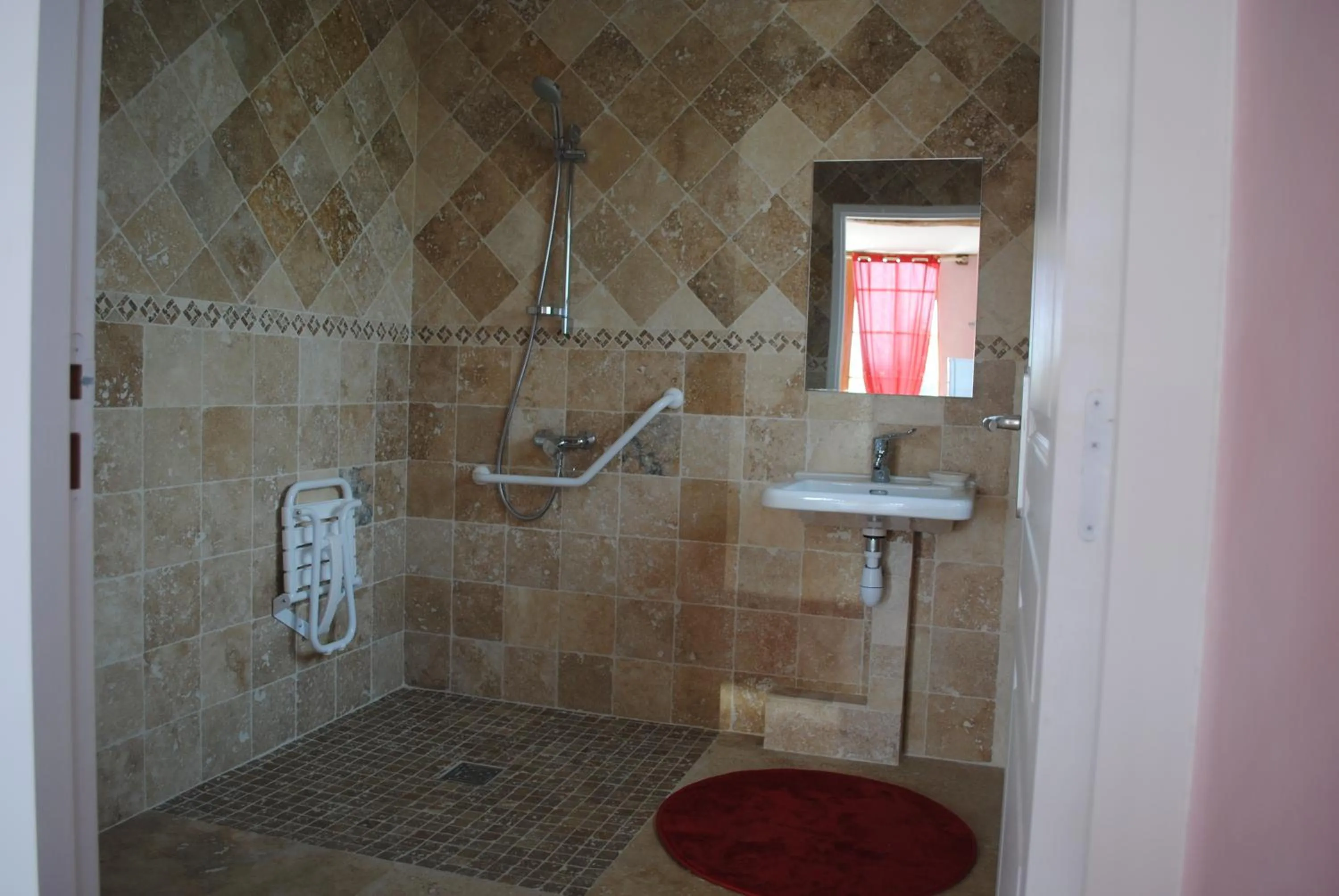 Bathroom in Domaine de la Poyat