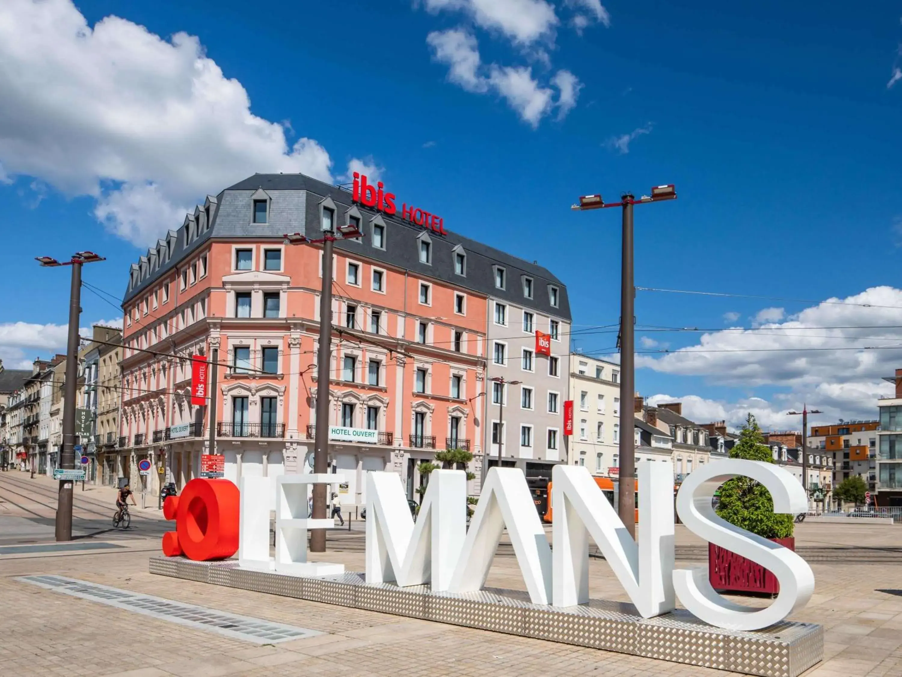 Property building in ibis Le Mans Centre Gare Nord Property building in ibis Le Mans Centre Gare Nord