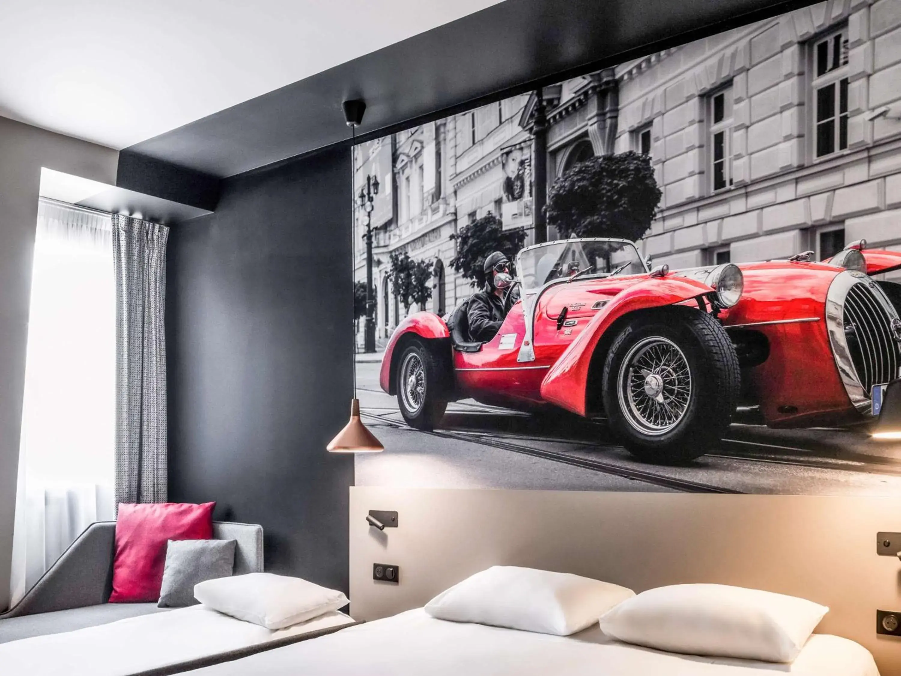 Photo of the whole room, Bed in ibis Le Mans Centre Gare Nord Photo of the whole room, Bed in ibis Le Mans Centre Gare Nord