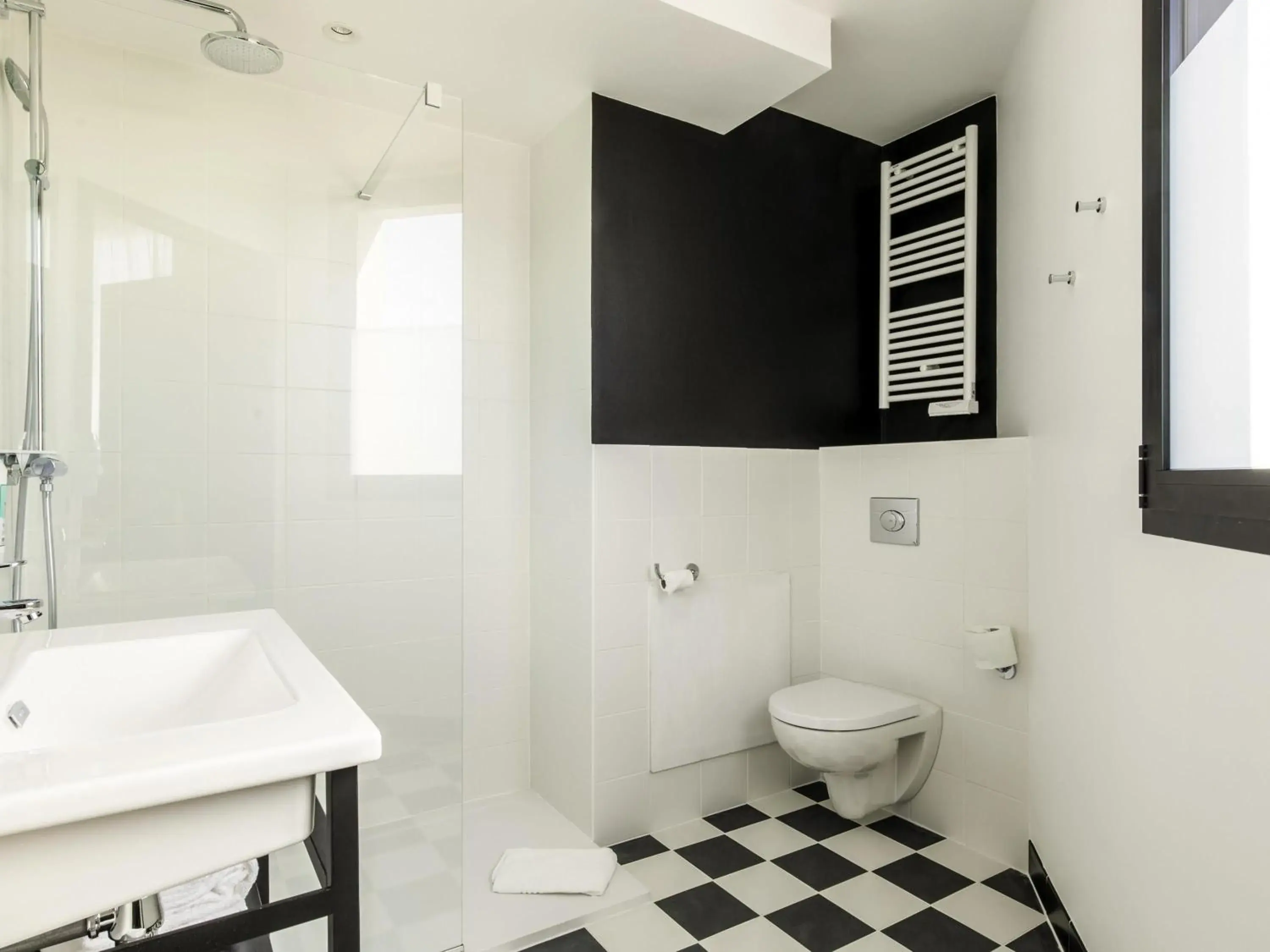 Bedroom in ibis Le Mans Centre Gare Nord Bedroom in ibis Le Mans Centre Gare Nord