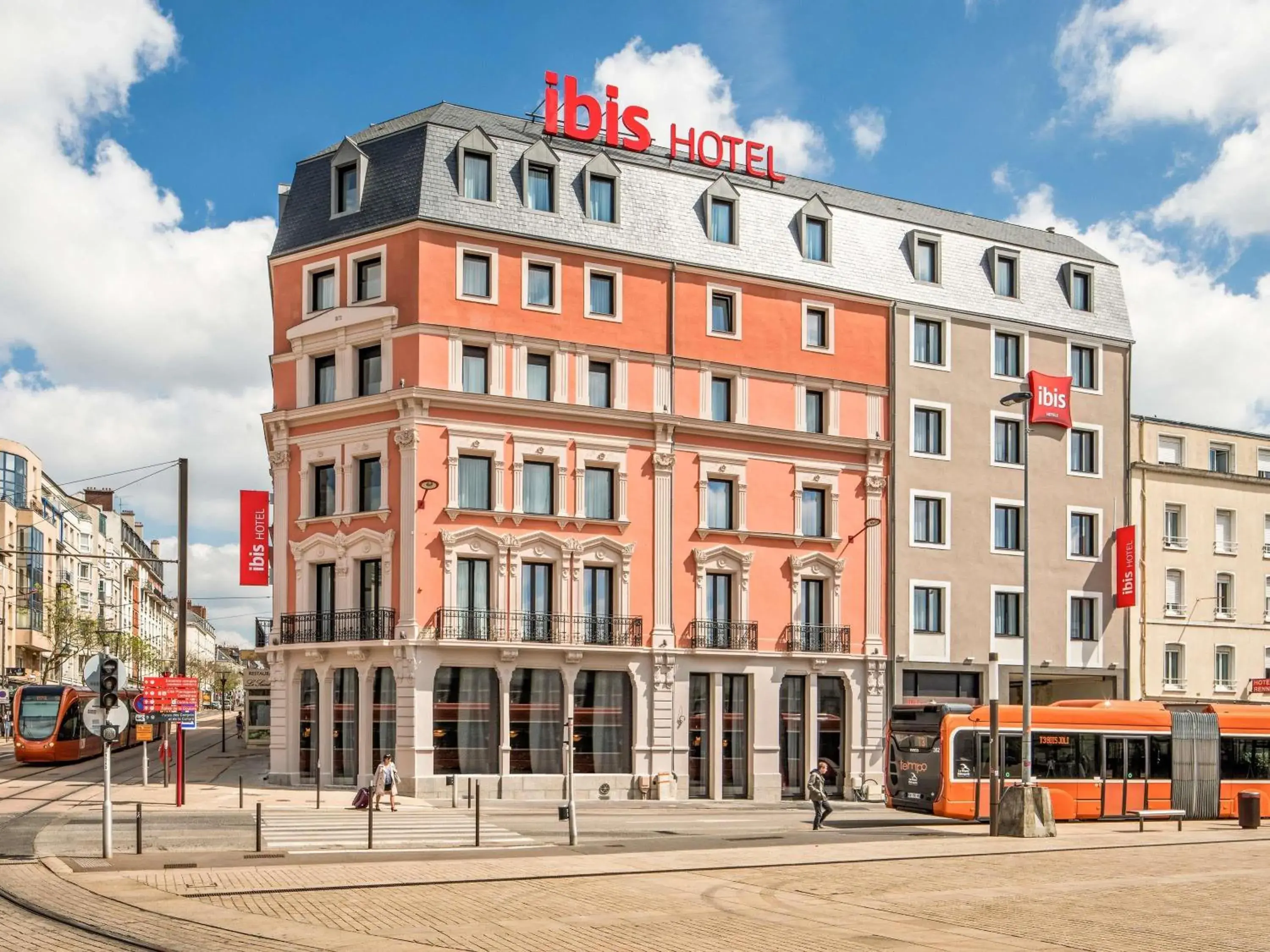 Property building in ibis Le Mans Centre Gare Nord Property building in ibis Le Mans Centre Gare Nord