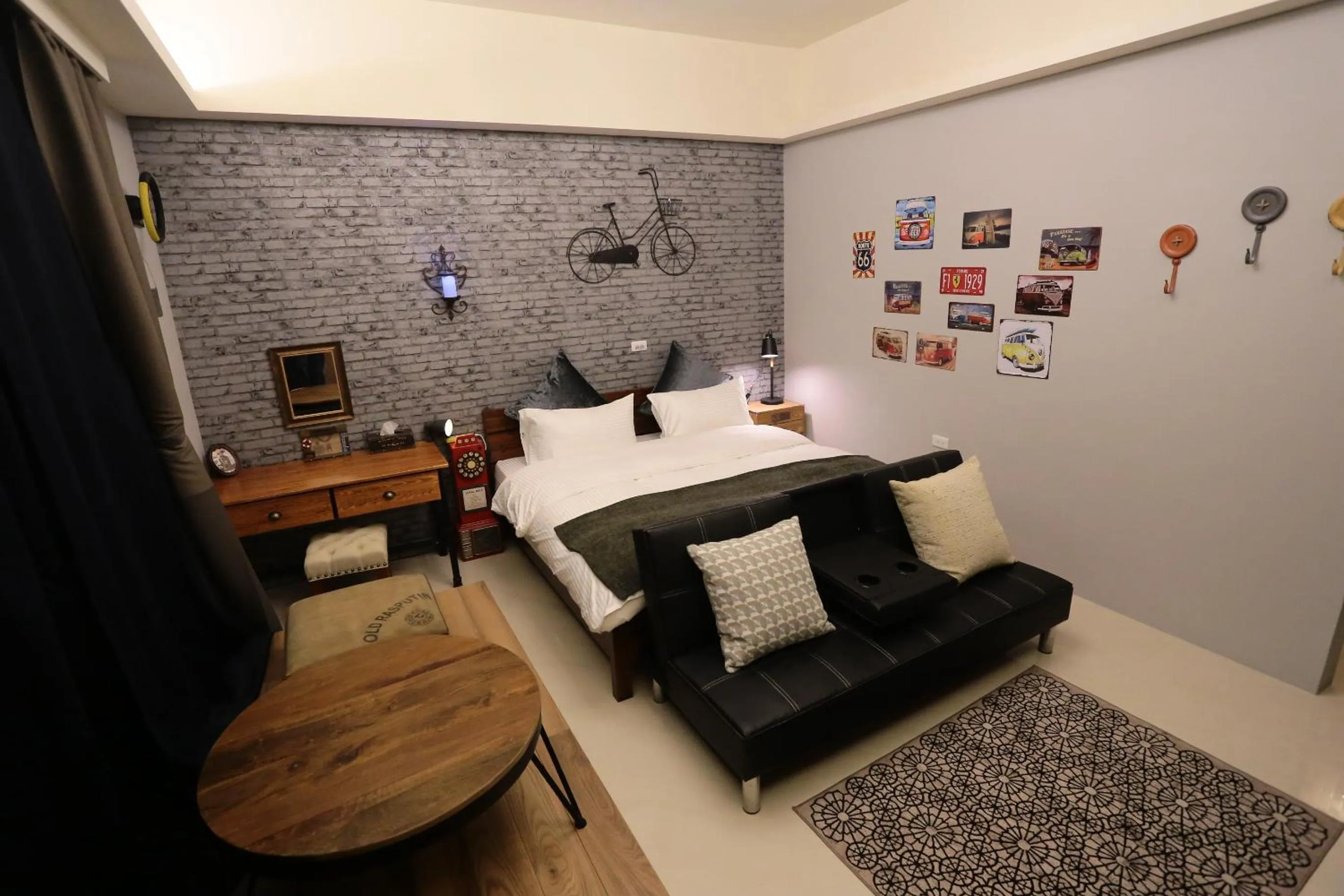 Bed in Aria 2 Home (With Elevator)