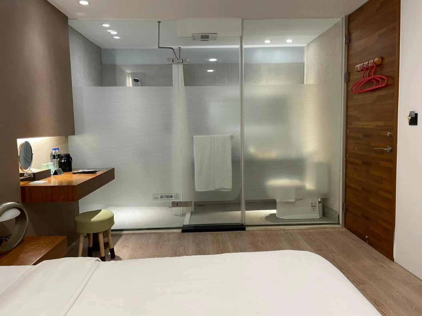 Bathroom, Bed in Timing House