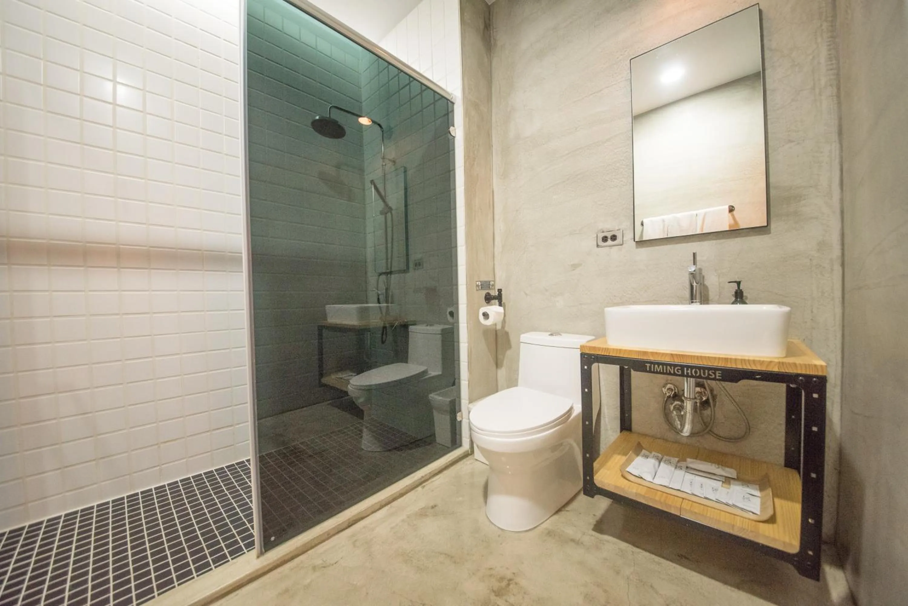 Bathroom in Timing House