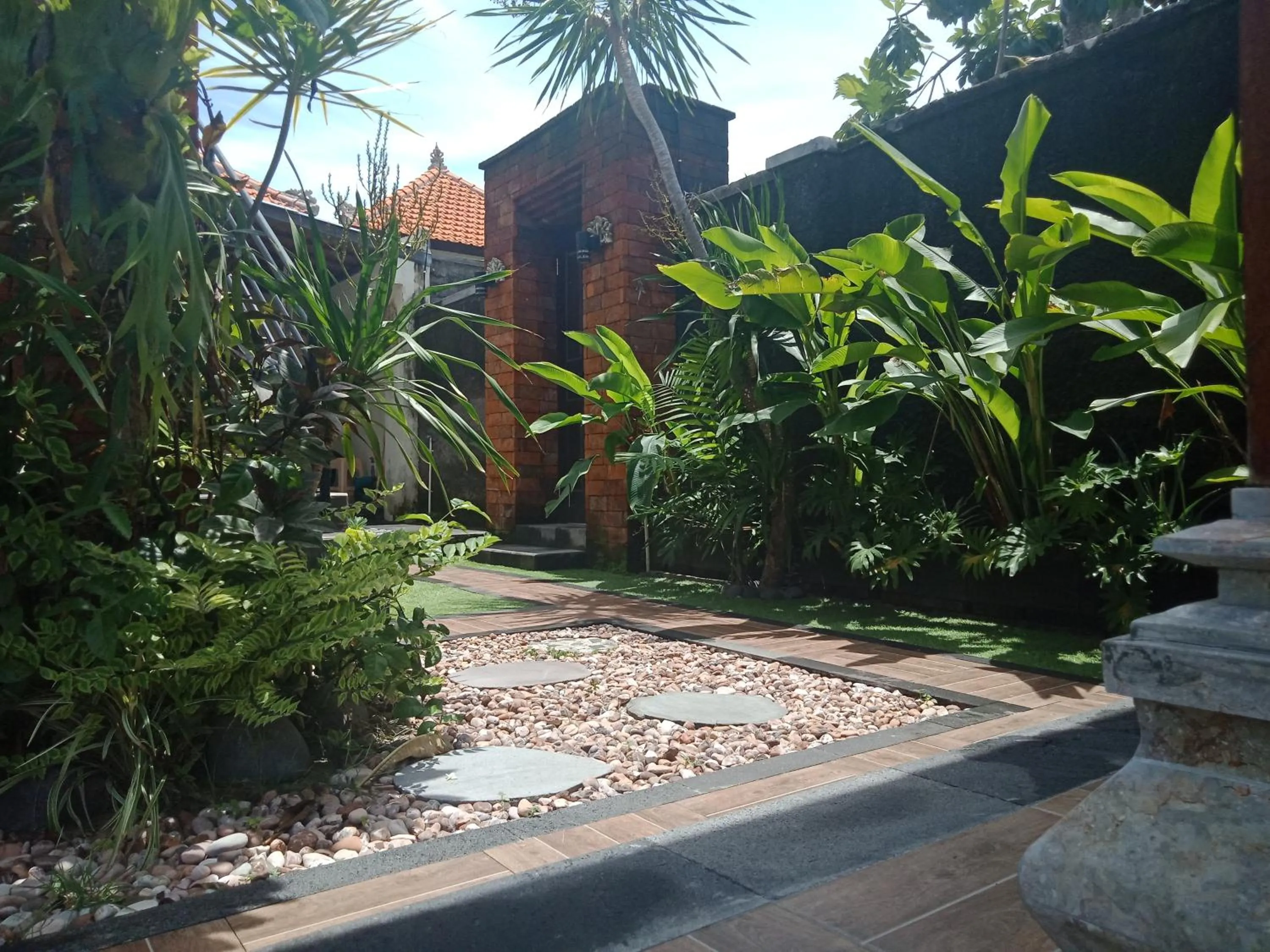 D'puja Home Stay and Spa