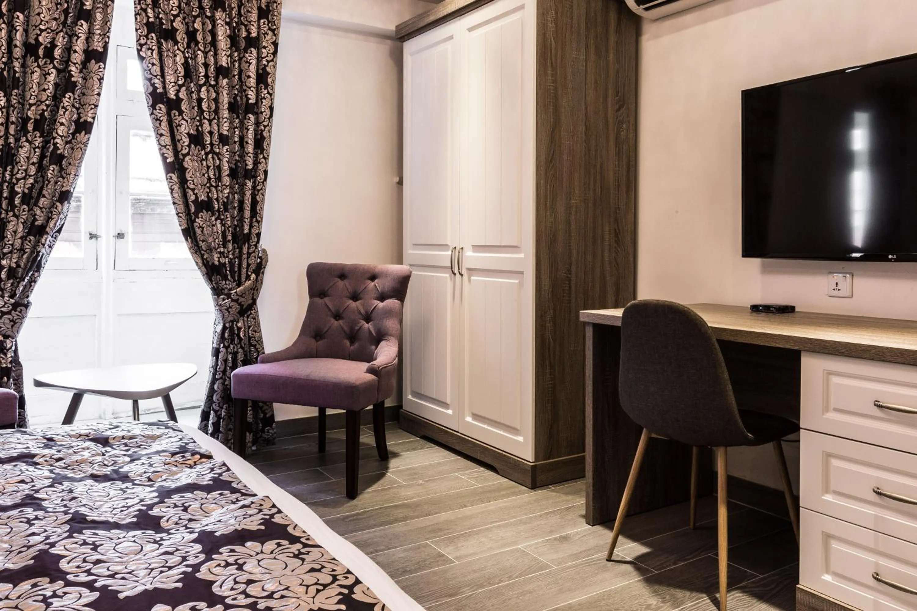 Bedroom in Jean de Valette Boutique Living