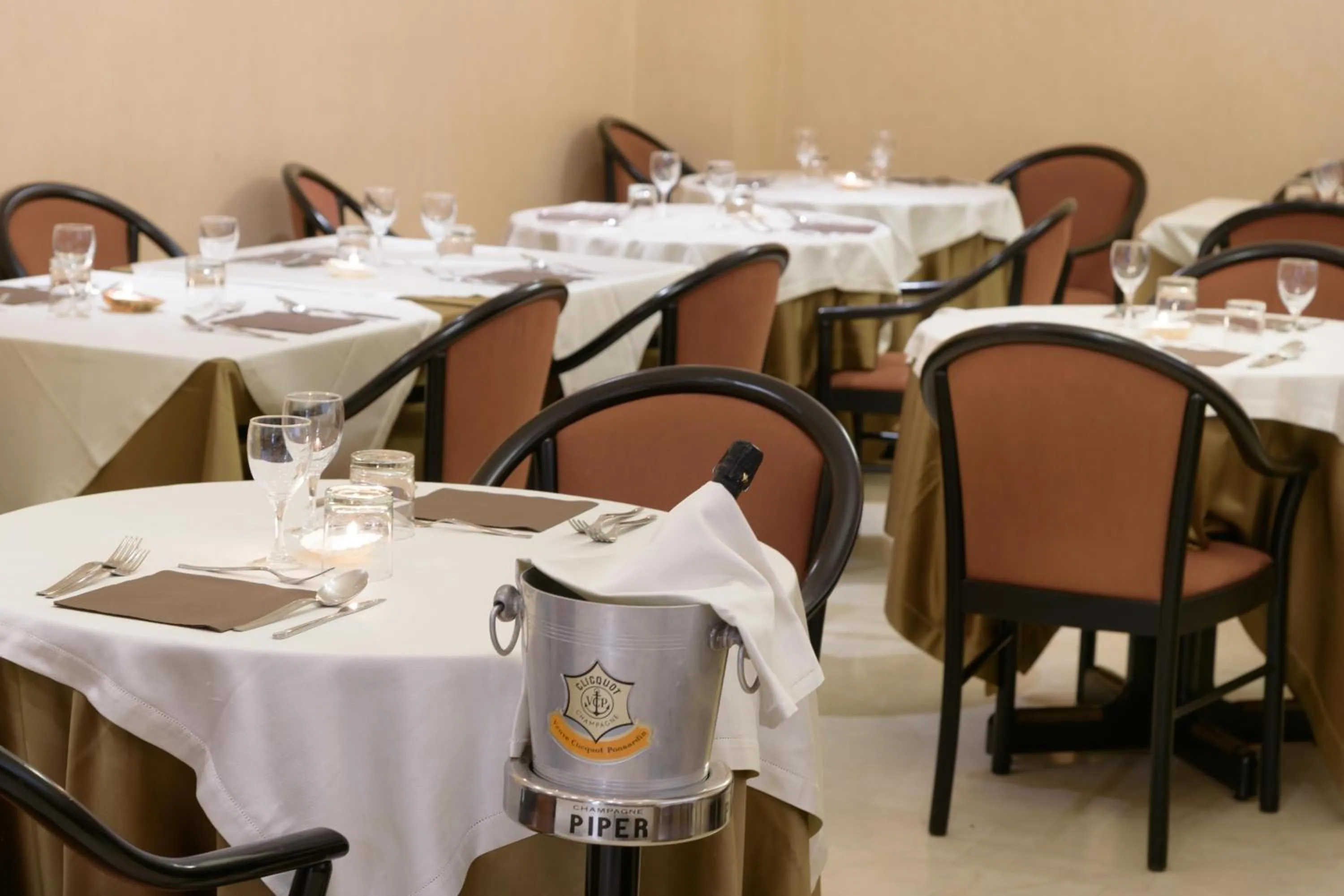 Restaurant/places to eat in Hotel Morchio Mhotelsgroup