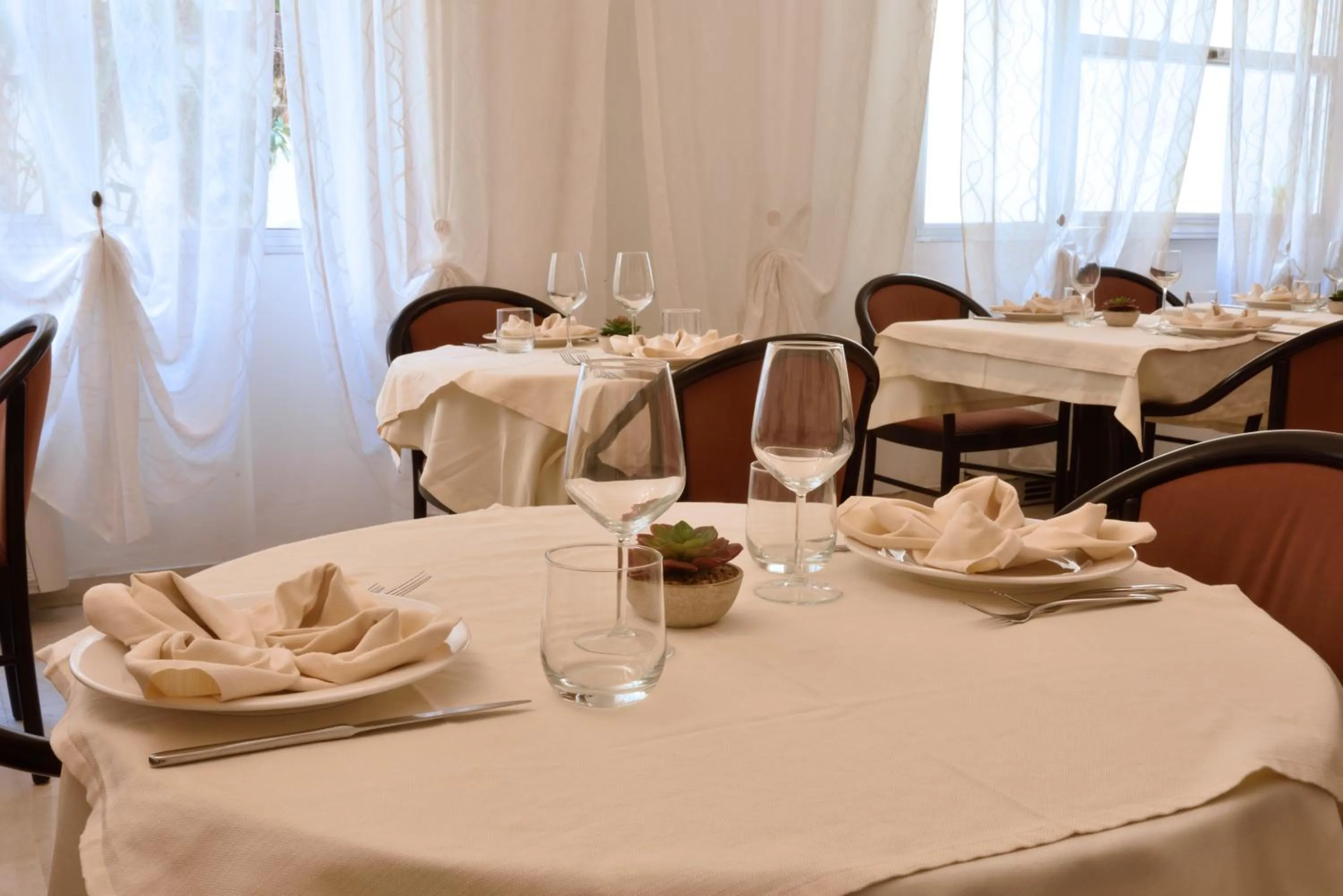 Restaurant/places to eat in Hotel Morchio Mhotelsgroup