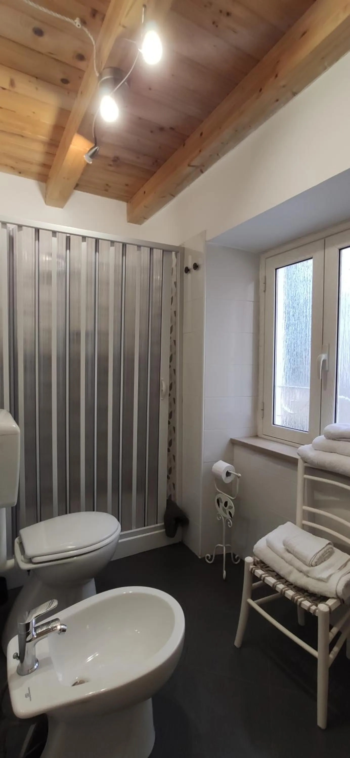 Shower in B&B Mastro Francesco