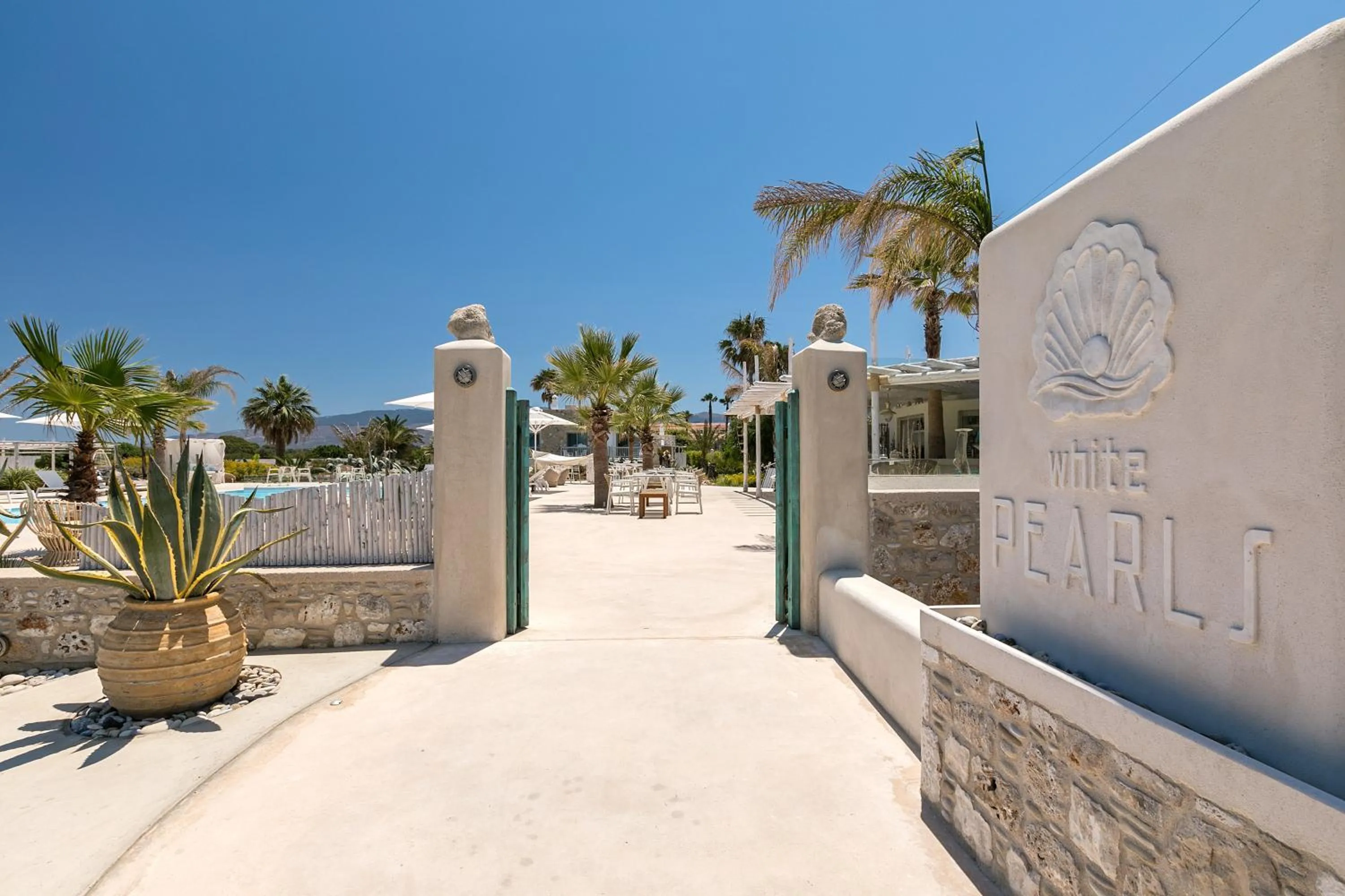 Property building in White Pearls-Adults Only Luxury Suites