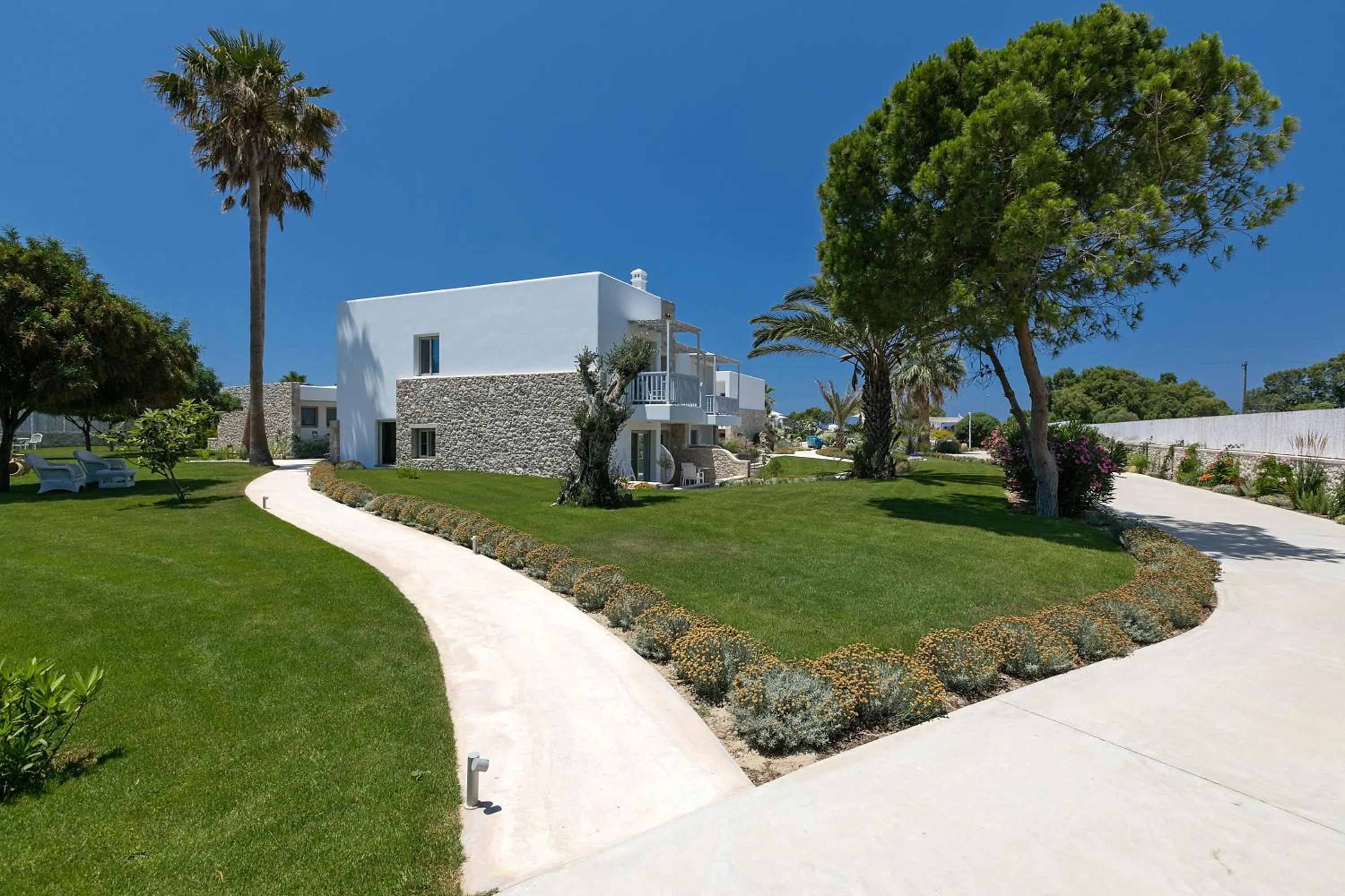 Property building in White Pearls-Adults Only Luxury Suites