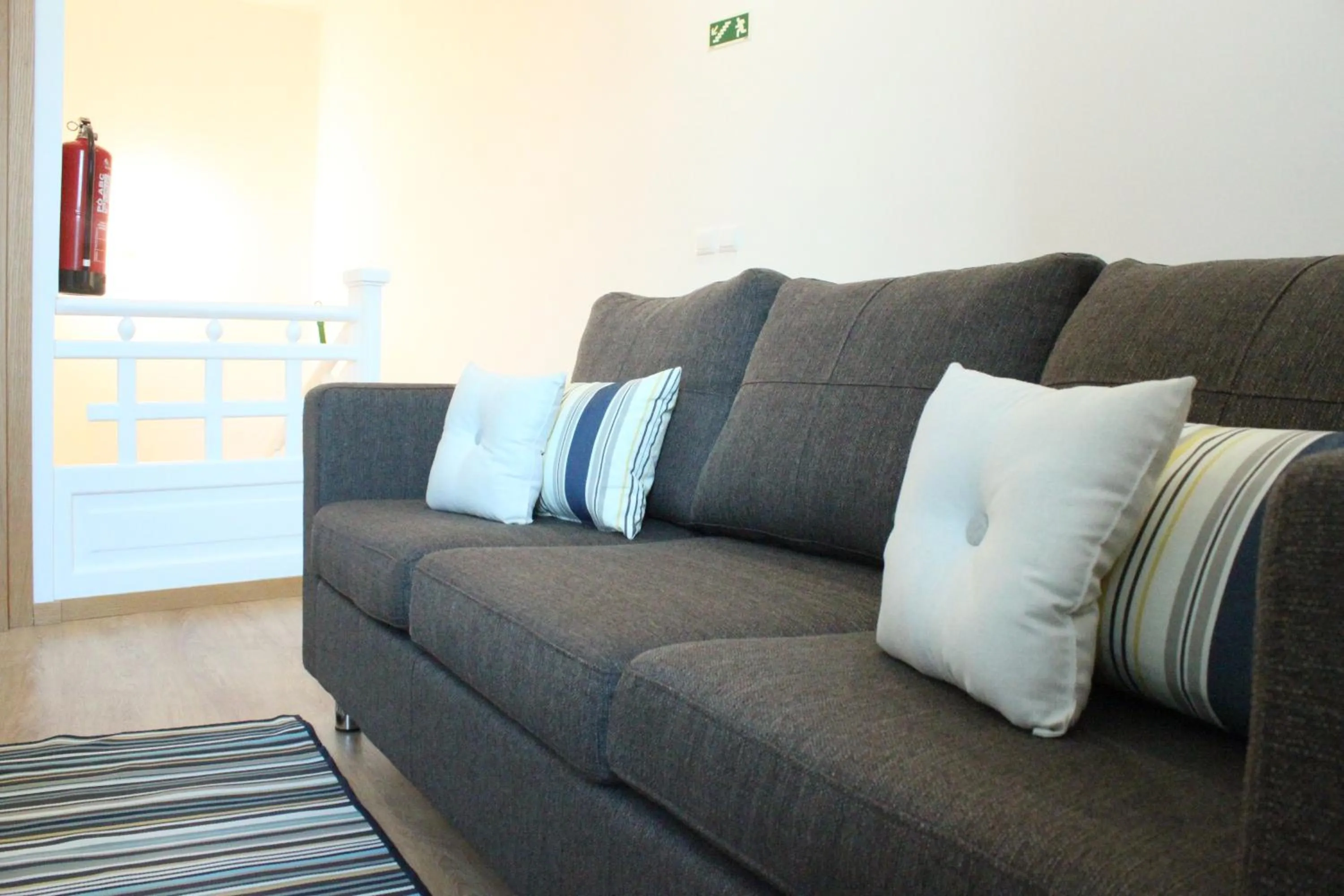 Communal lounge/ TV room in Aveiro White House