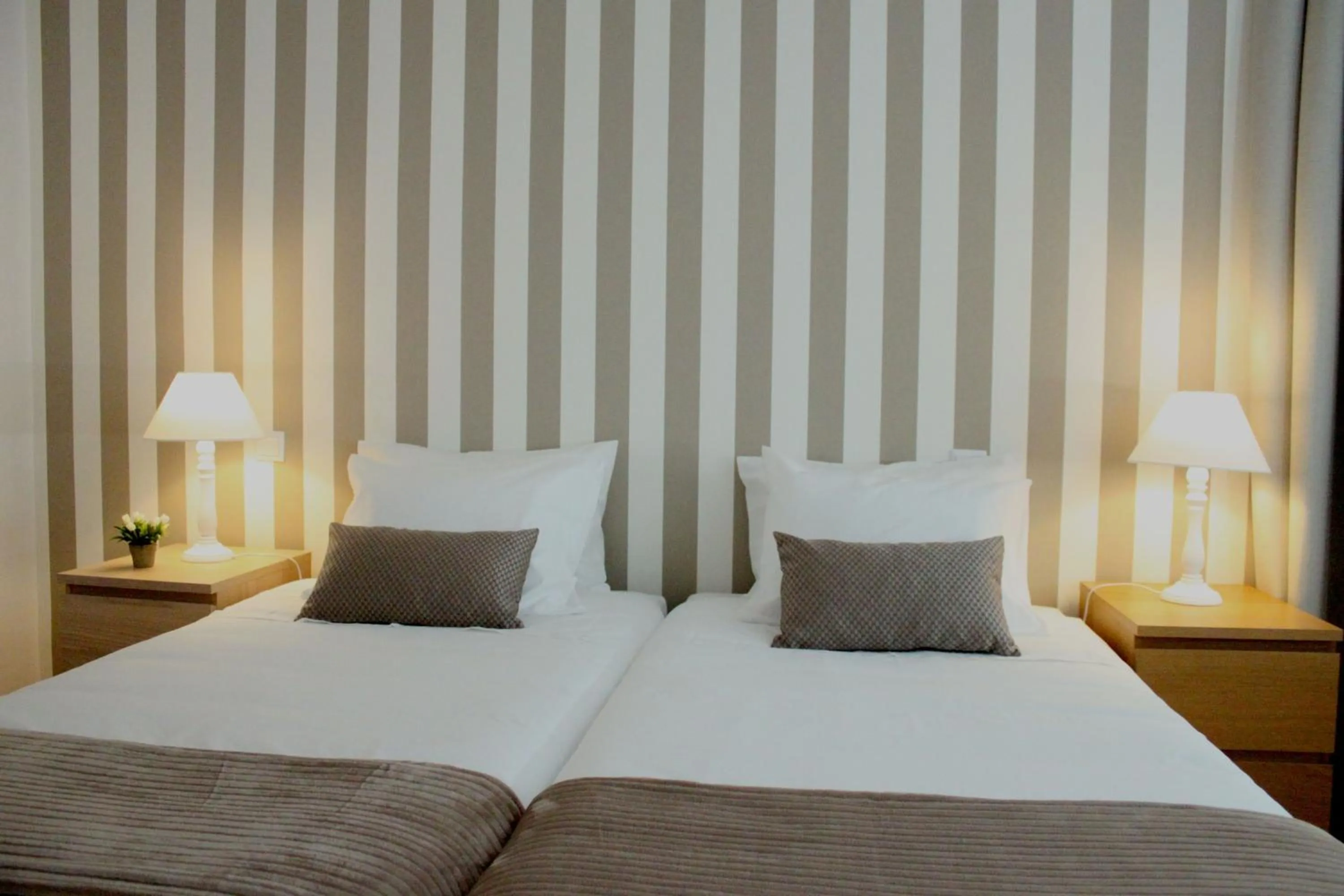 Bedroom, Bed in Aveiro White House