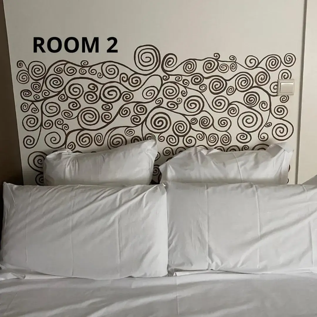 Double Room with Private Bathroom in BCharming House Double Room with Private Bathroom in BCharming House