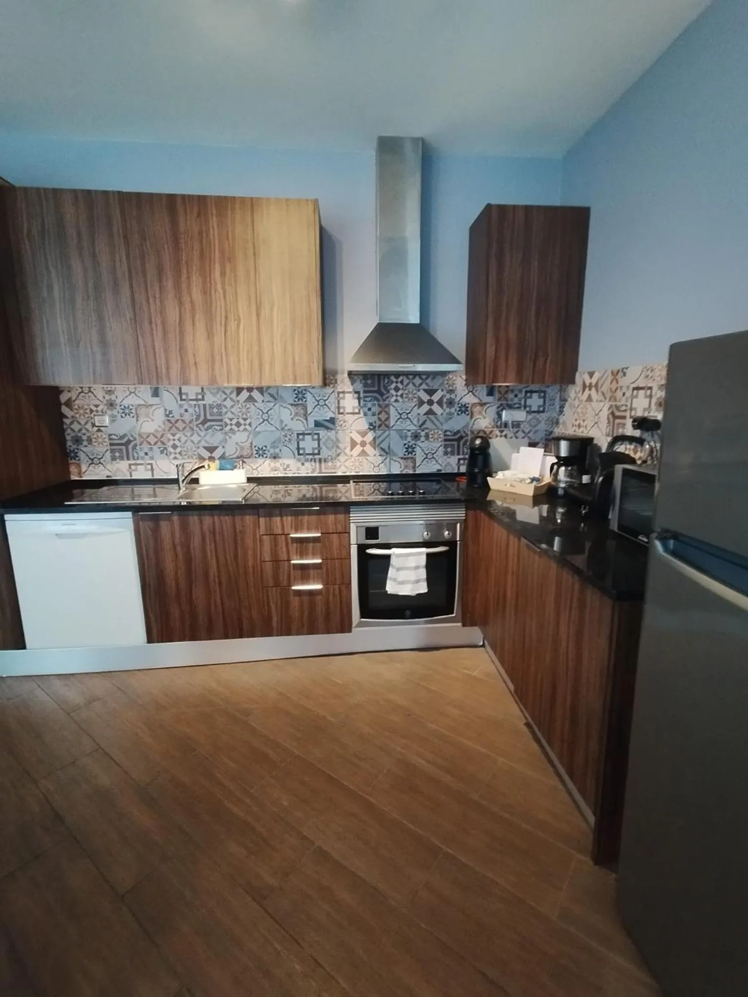 Kitchen or kitchenette in BCharming House