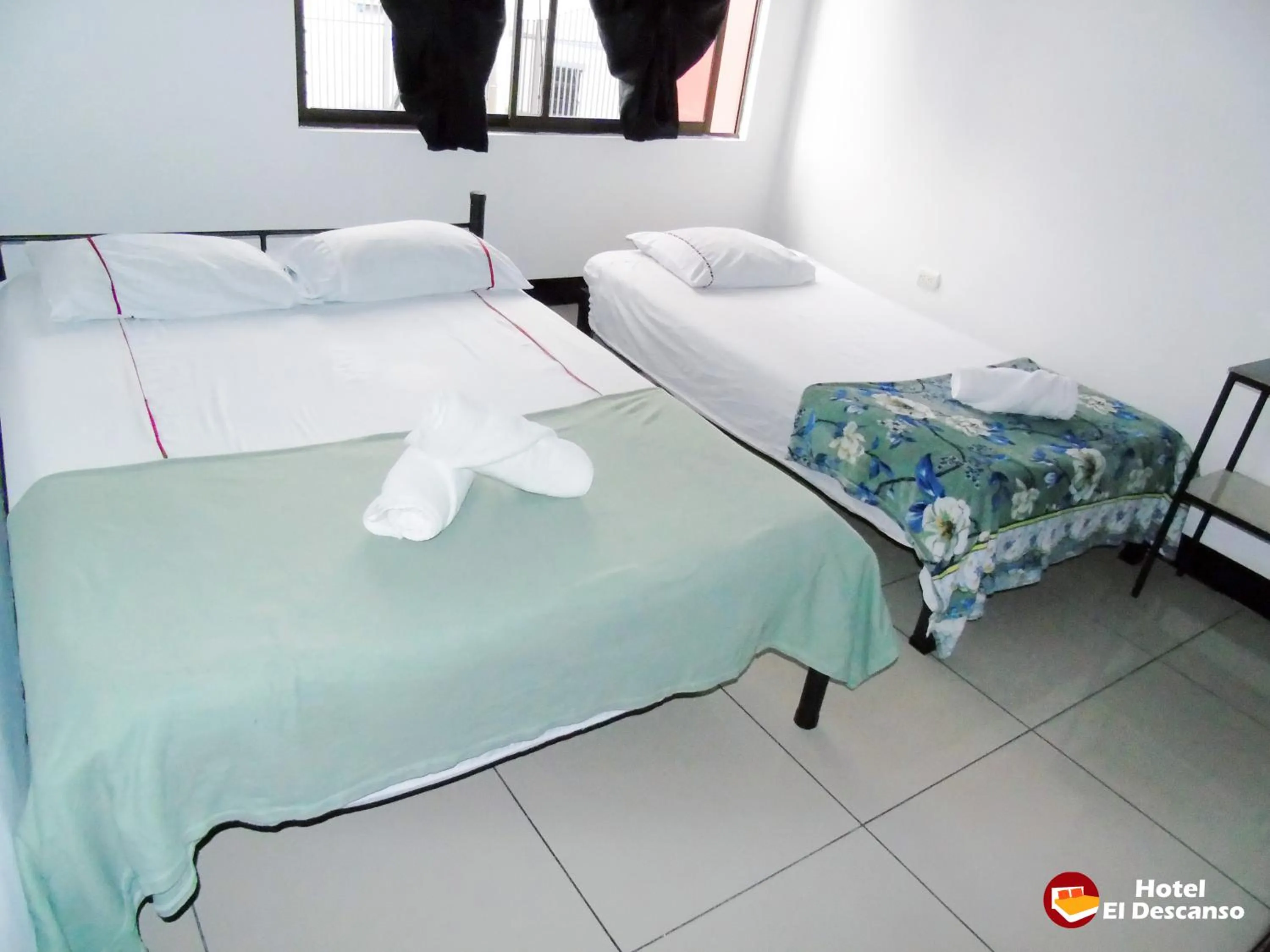 Bed in Hotel El Descanso