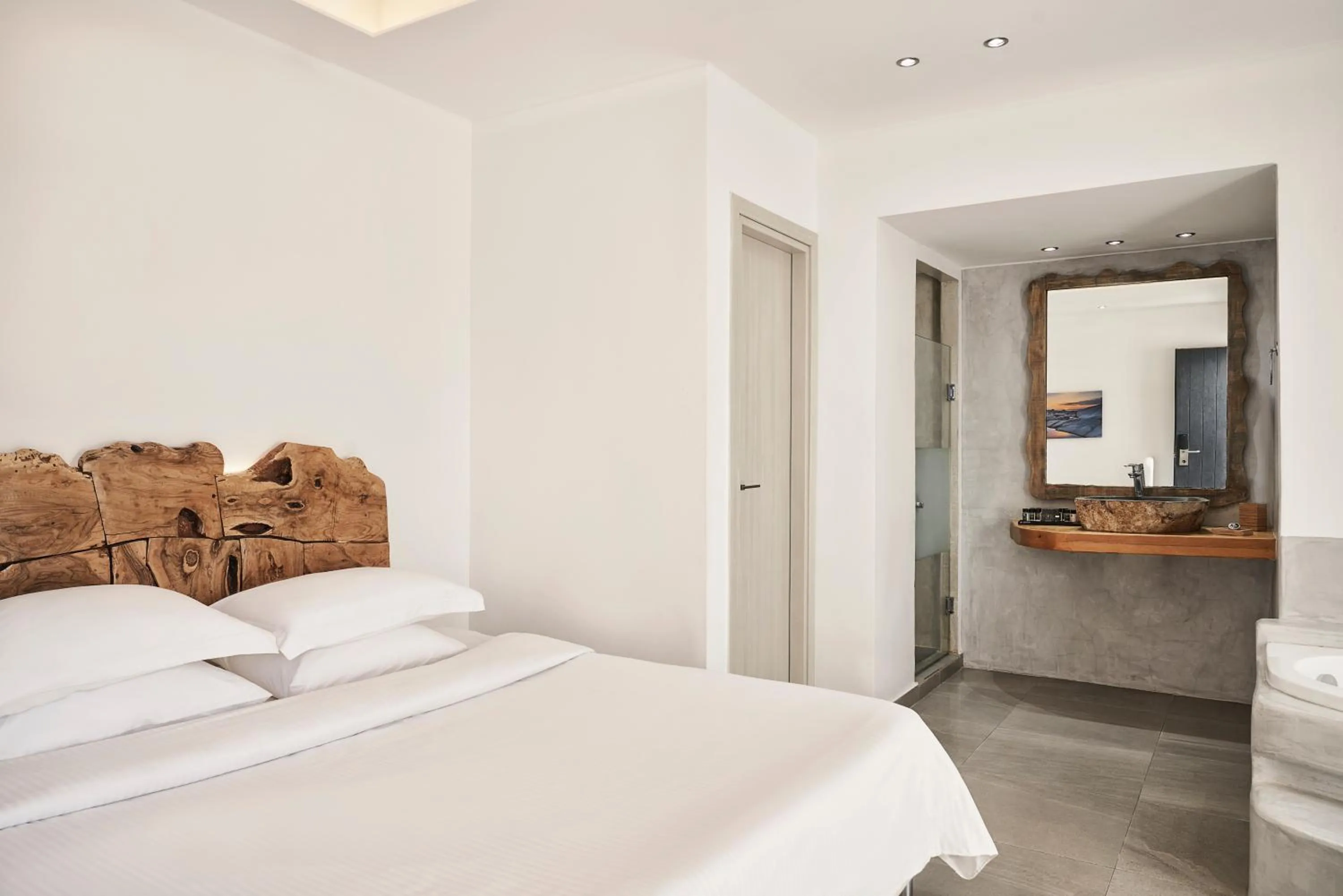 Bedroom, Bed in My Mykonos Hotel