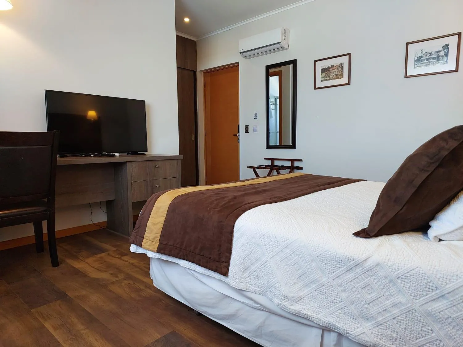 Bed in Conrado Hotel Osorno