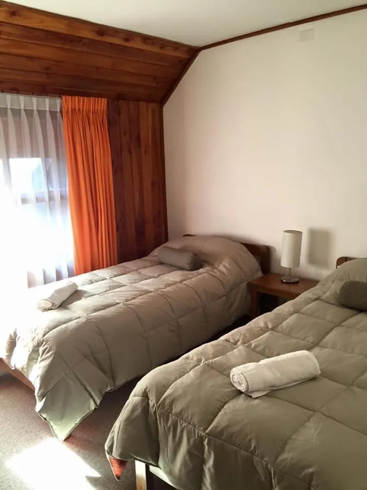 Bedroom, Bed in Hostería Bilbao
