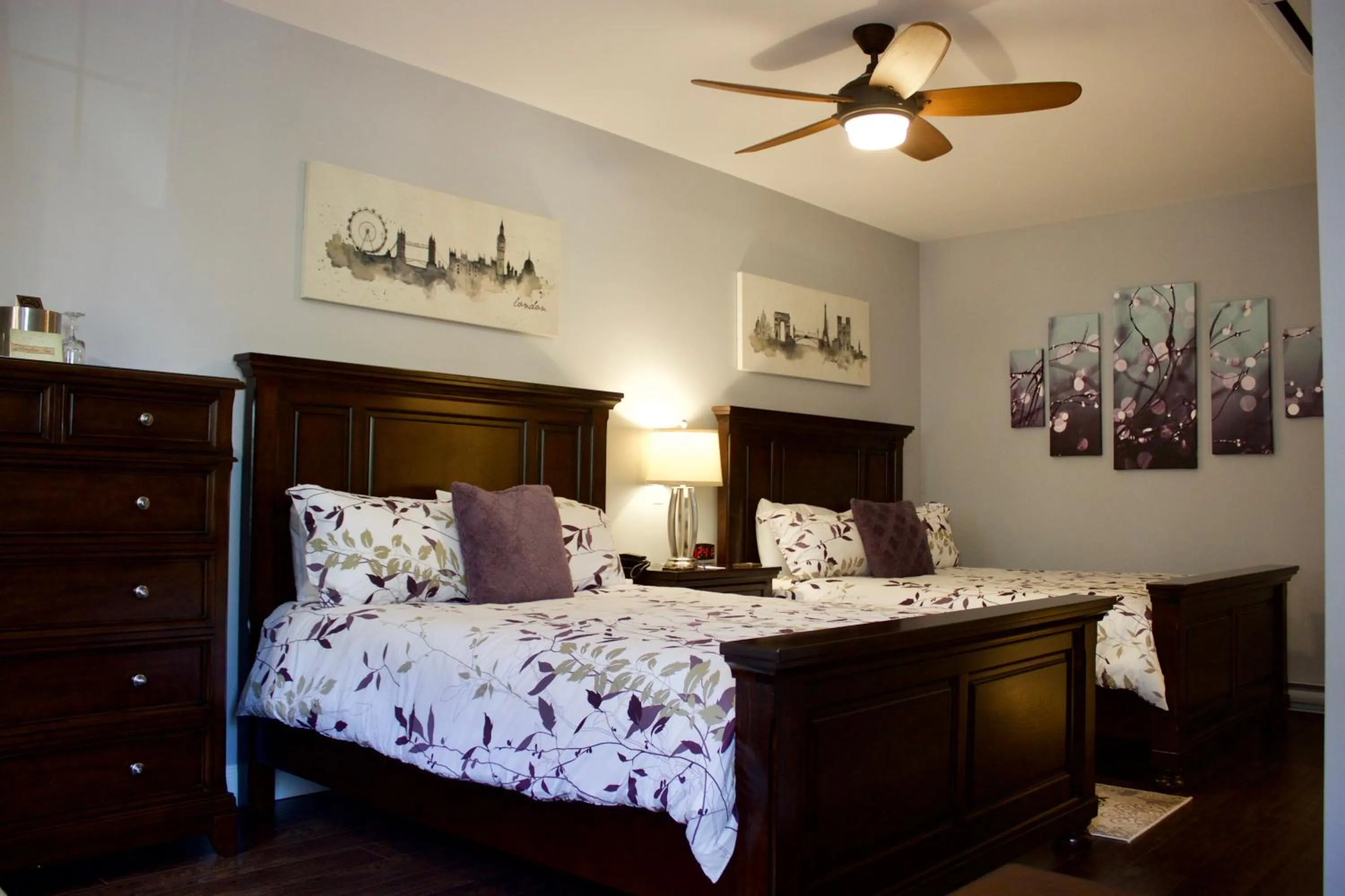 Bedroom, Bed in Tattingstone Inn