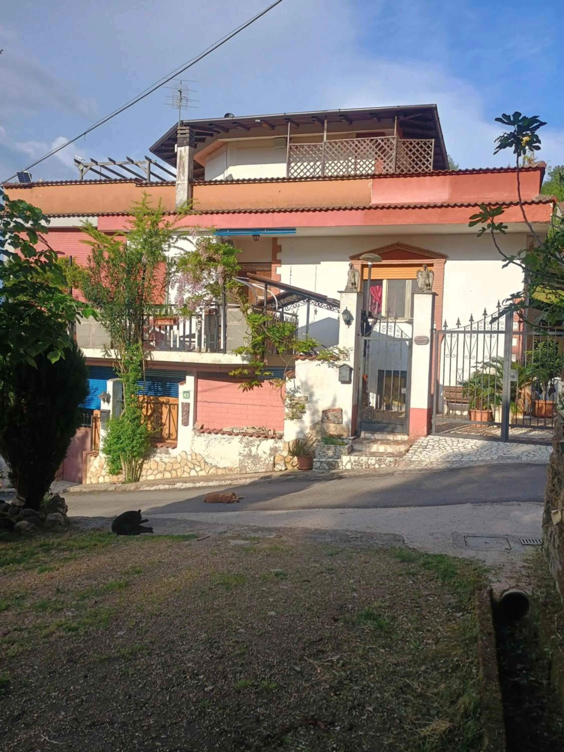 Property building in B&b Fabra Casa Mia e non solo