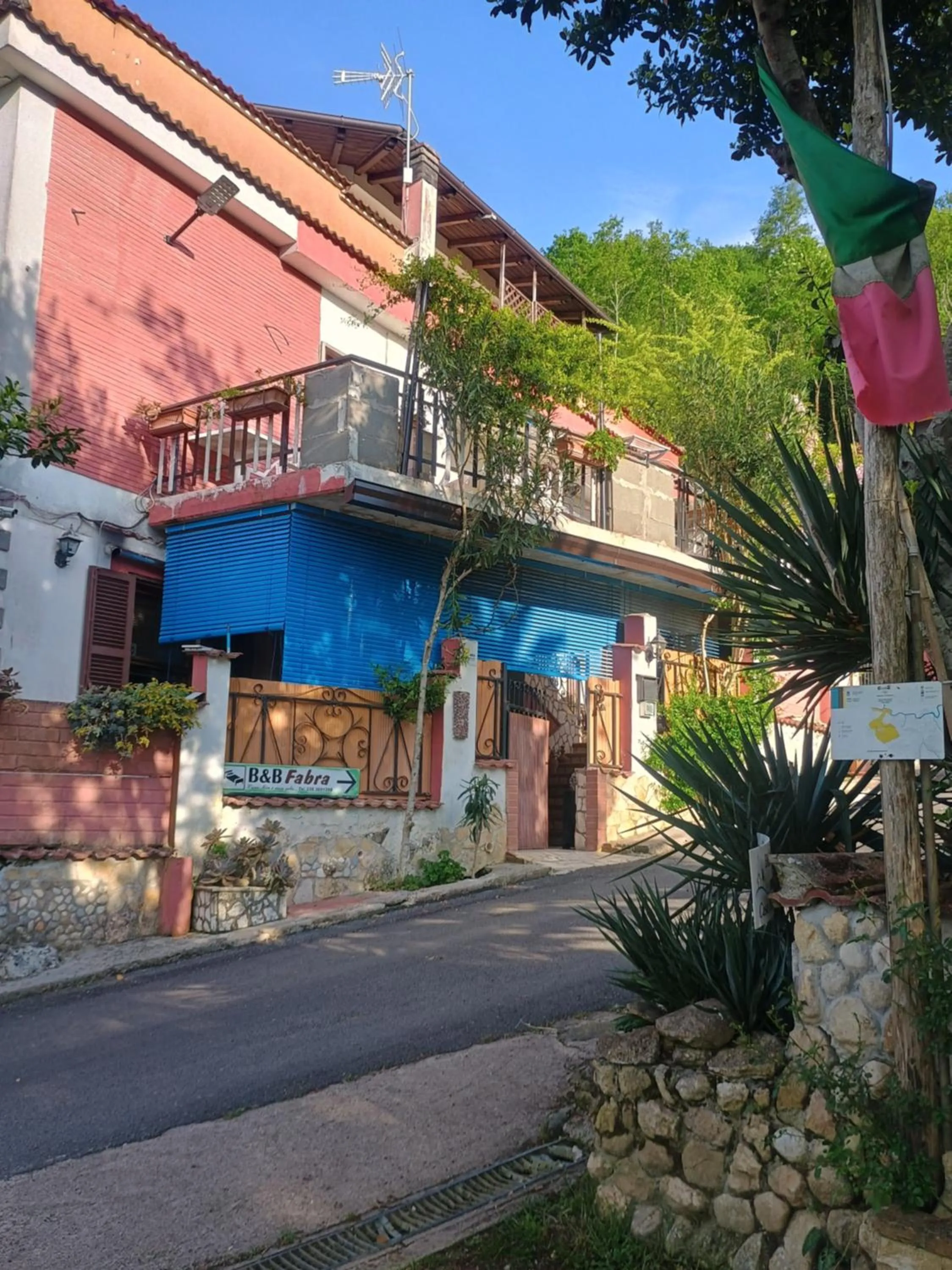 Property building in B&b Fabra Casa Mia e non solo