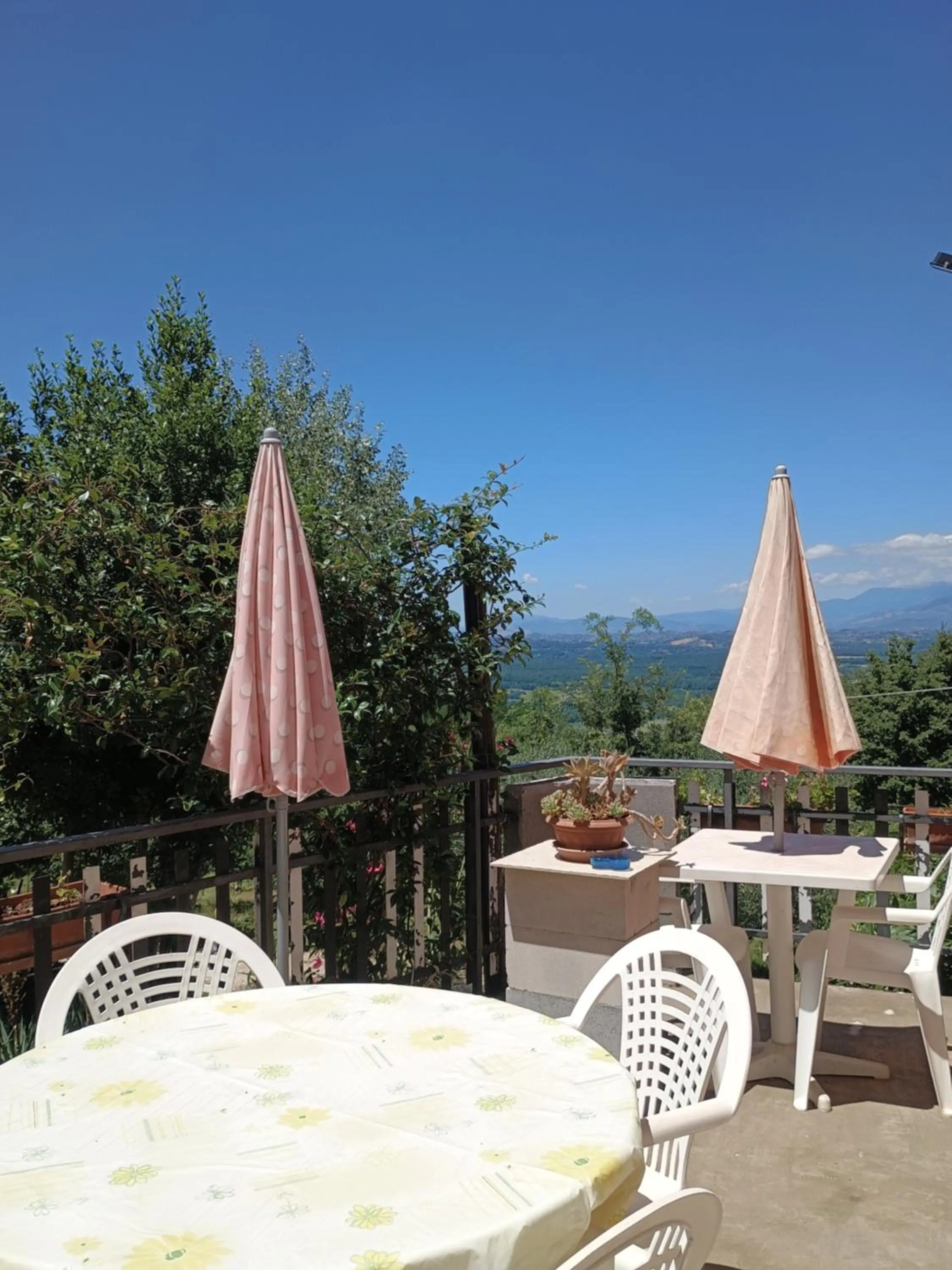 Natural landscape in B&b Fabra Casa Mia e non solo