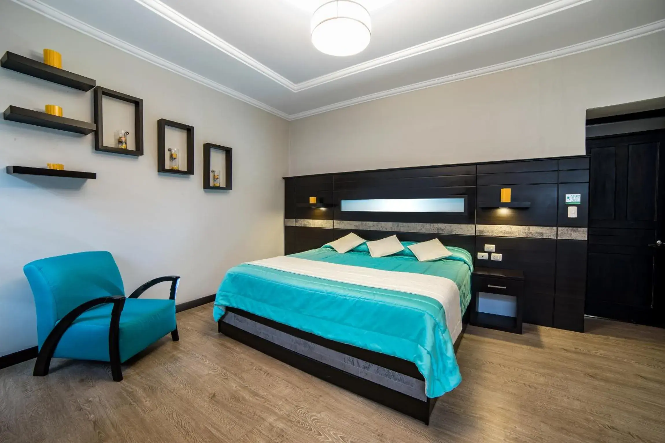 King Suite - single occupancy in Hotel Gran Colombia by HHG King Suite - single occupancy in Hotel Gran Colombia by HHG