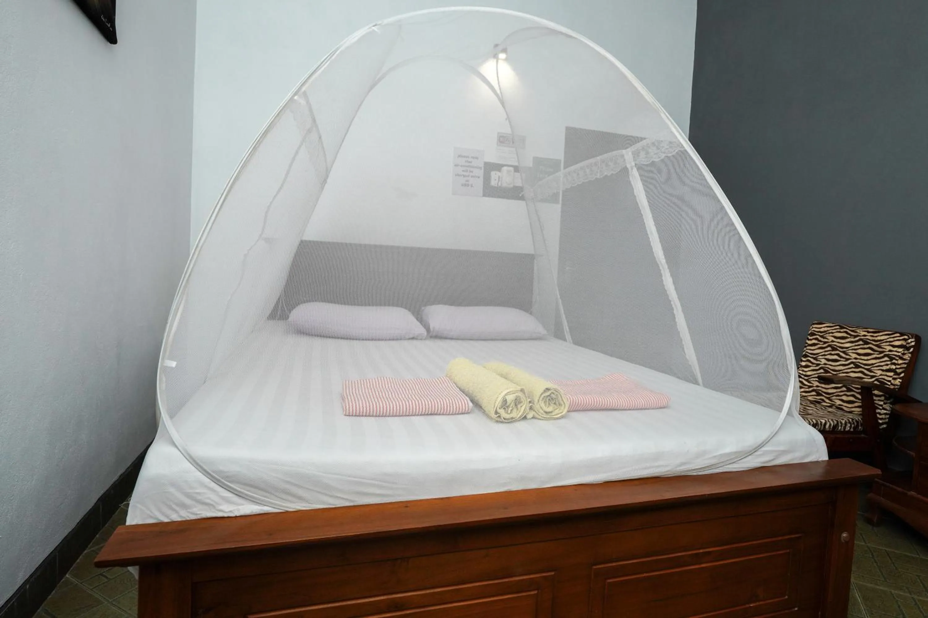 Double Room with Private External Bathroom in Lilly Palace Villa Guest House