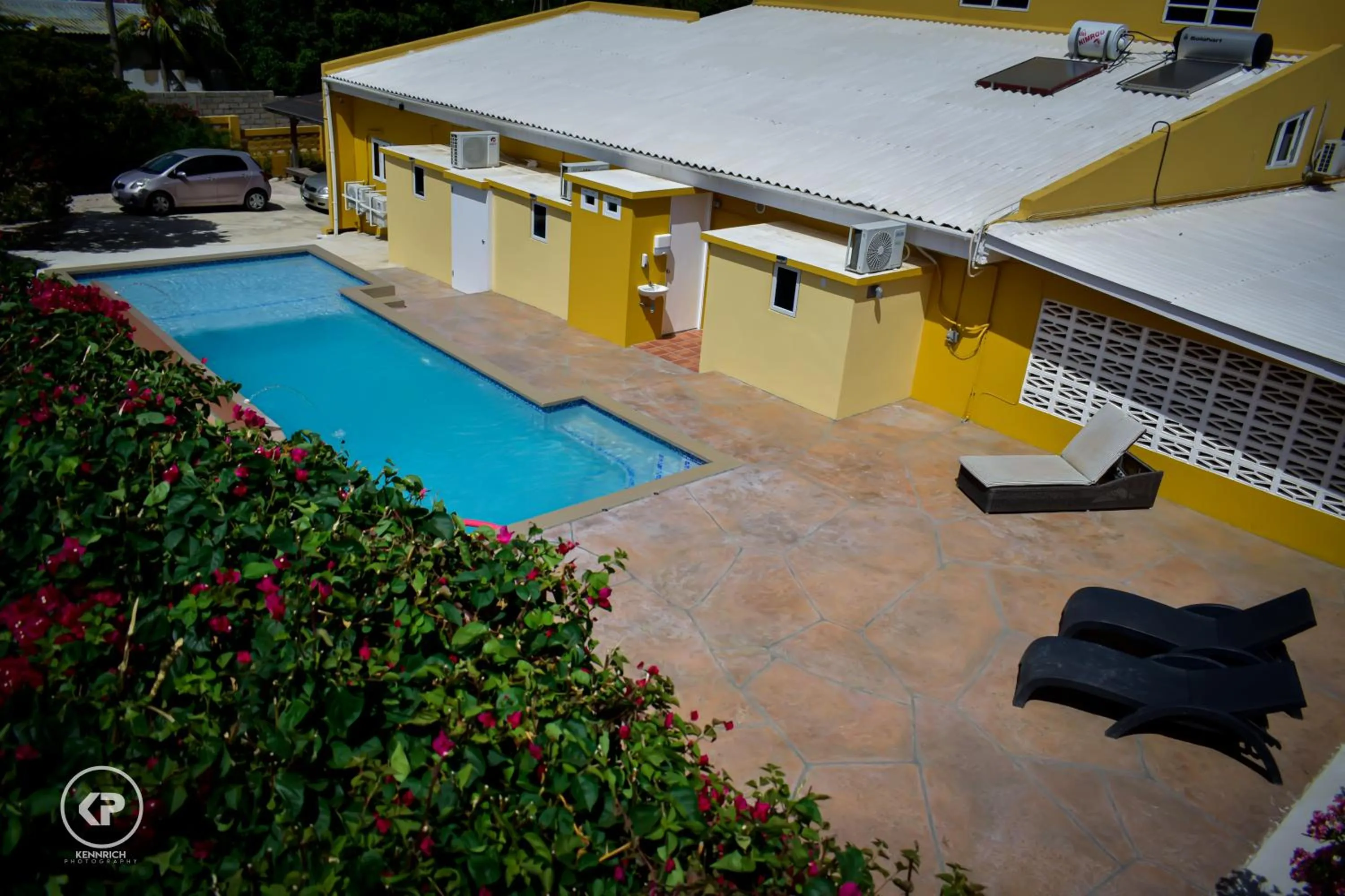 Swimming pool in Eve's Residence