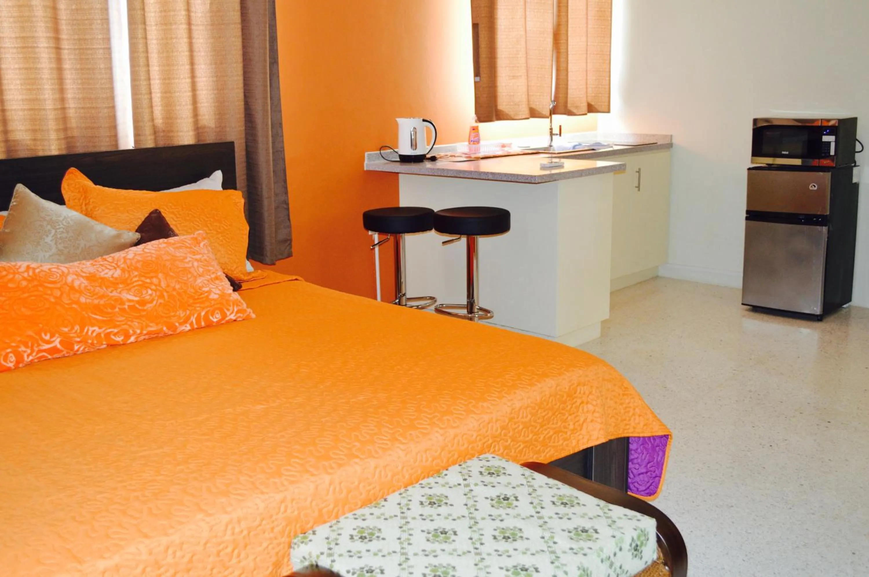 Photo of the whole room, Bed in Eve's Residence