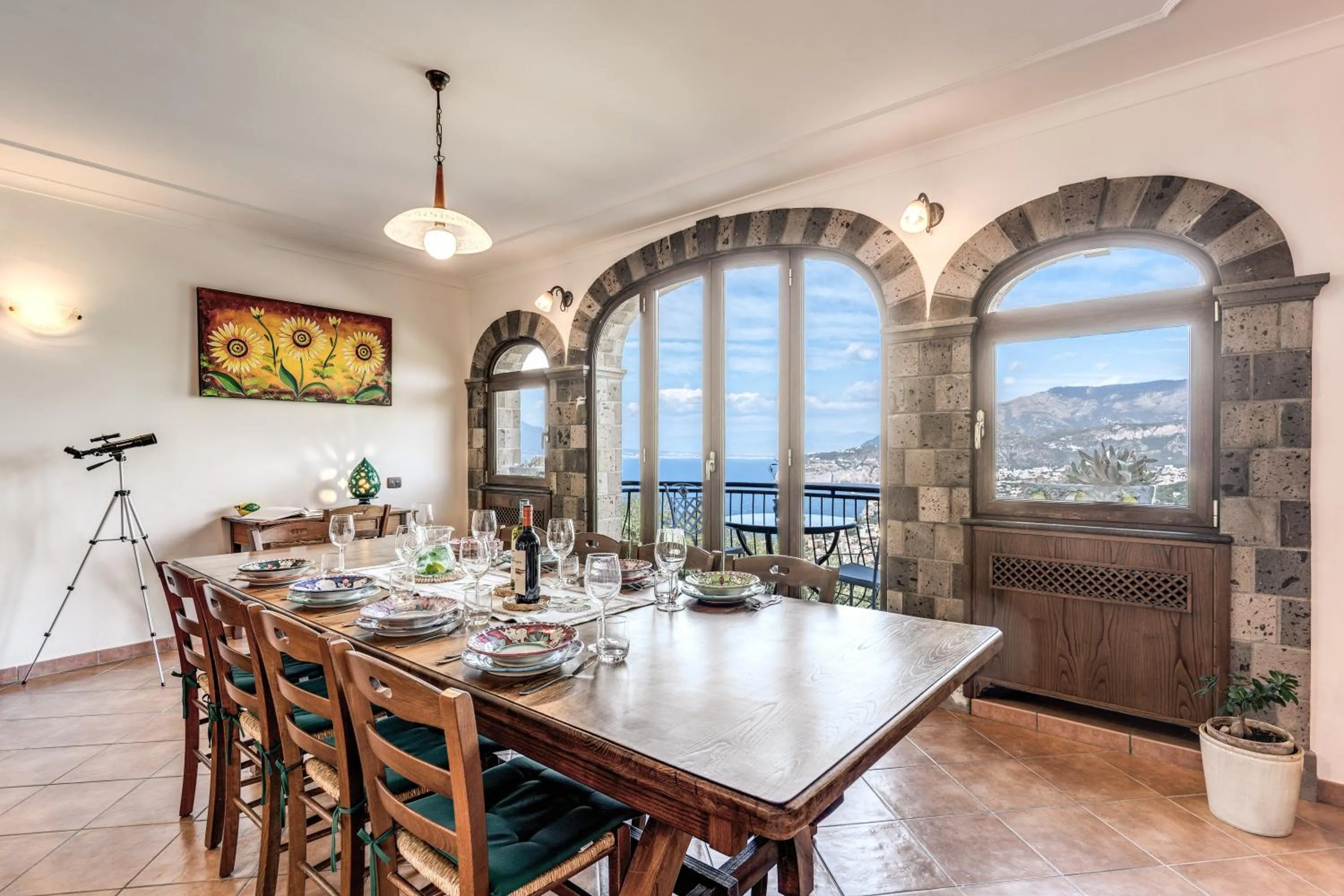 Dining area in Villa Caruso with Private Pool