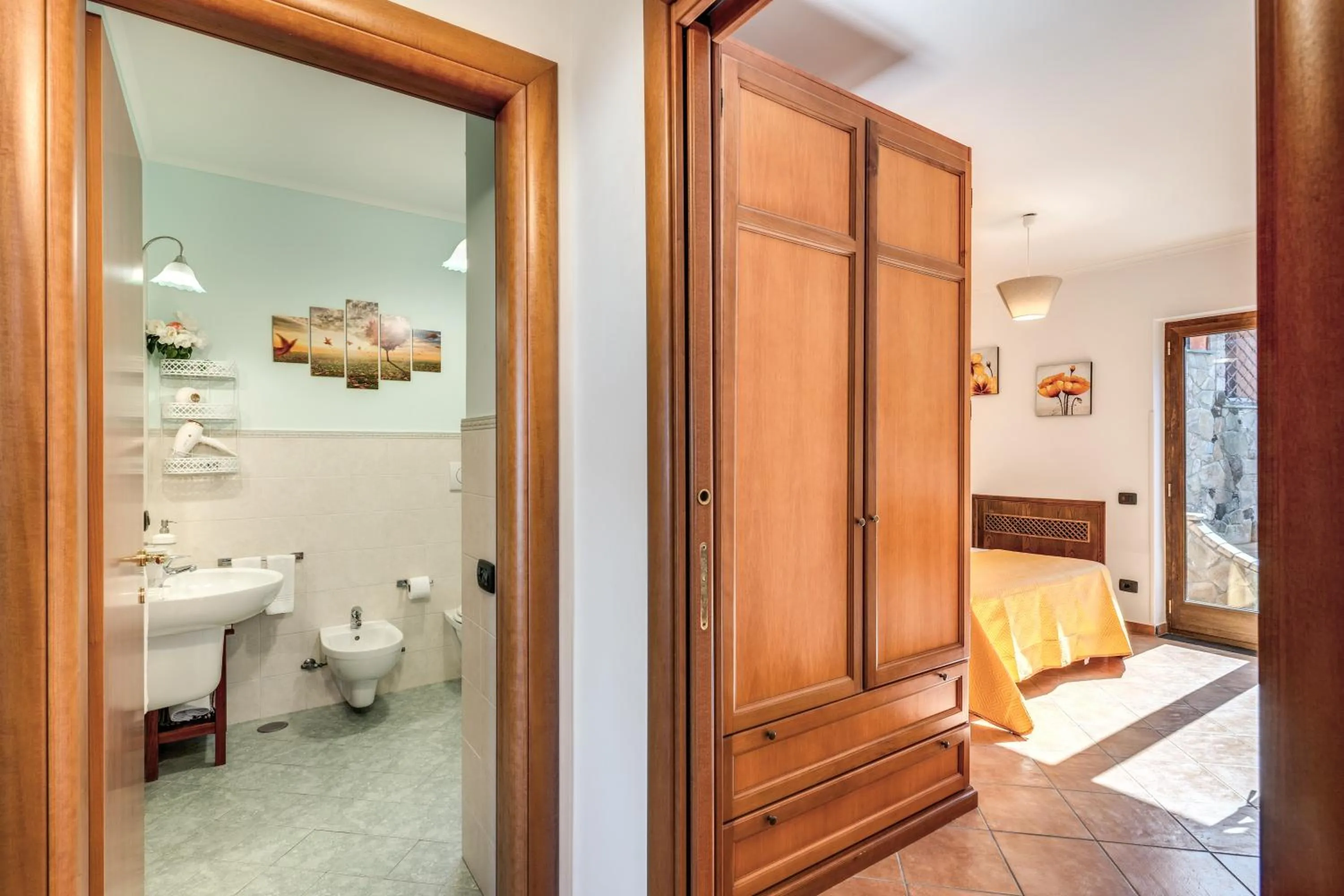 Bathroom in Villa Caruso with Private Pool