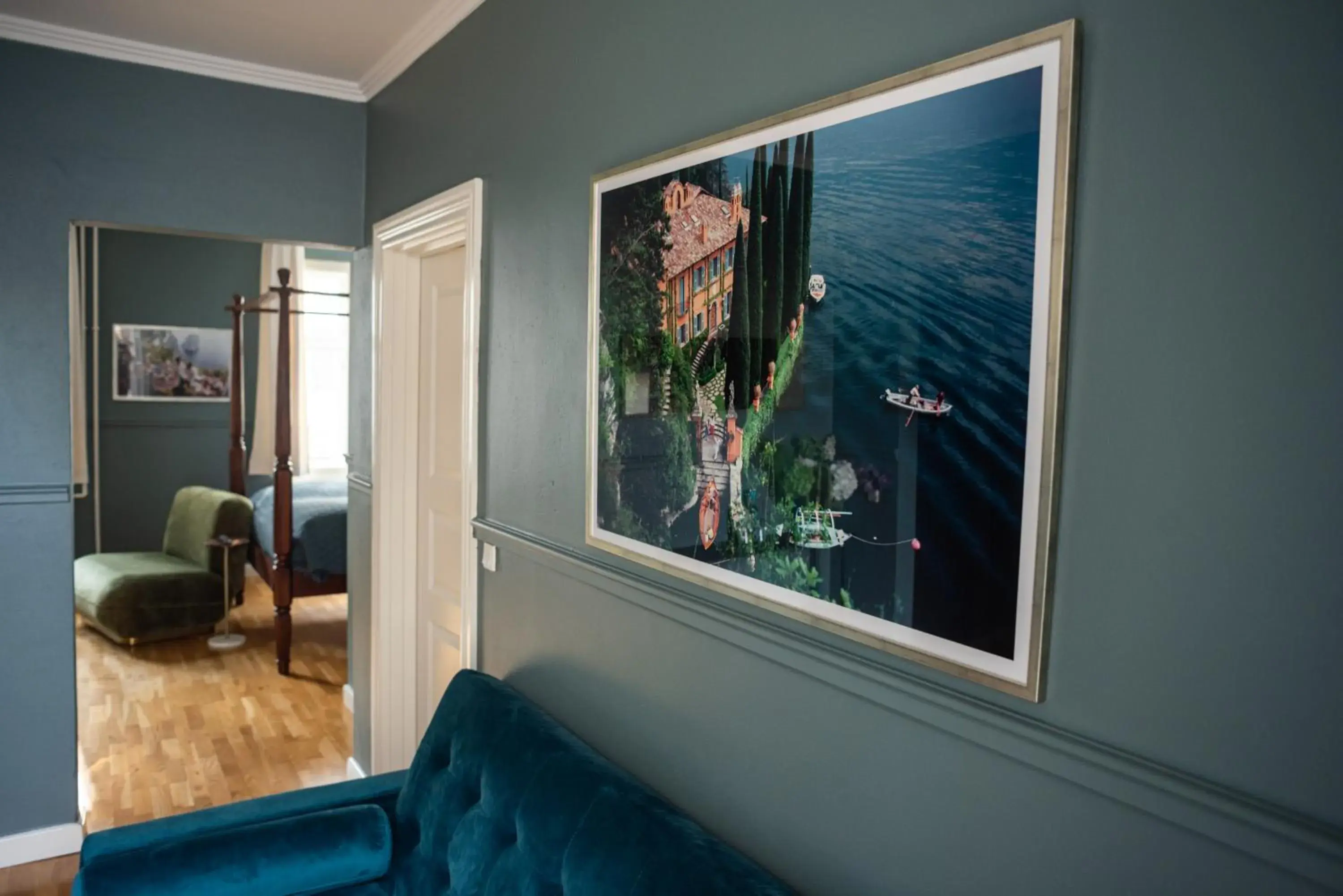 X-Large with Bathtub in SOFS boutique hotel X-Large with Bathtub in SOFS boutique hotel