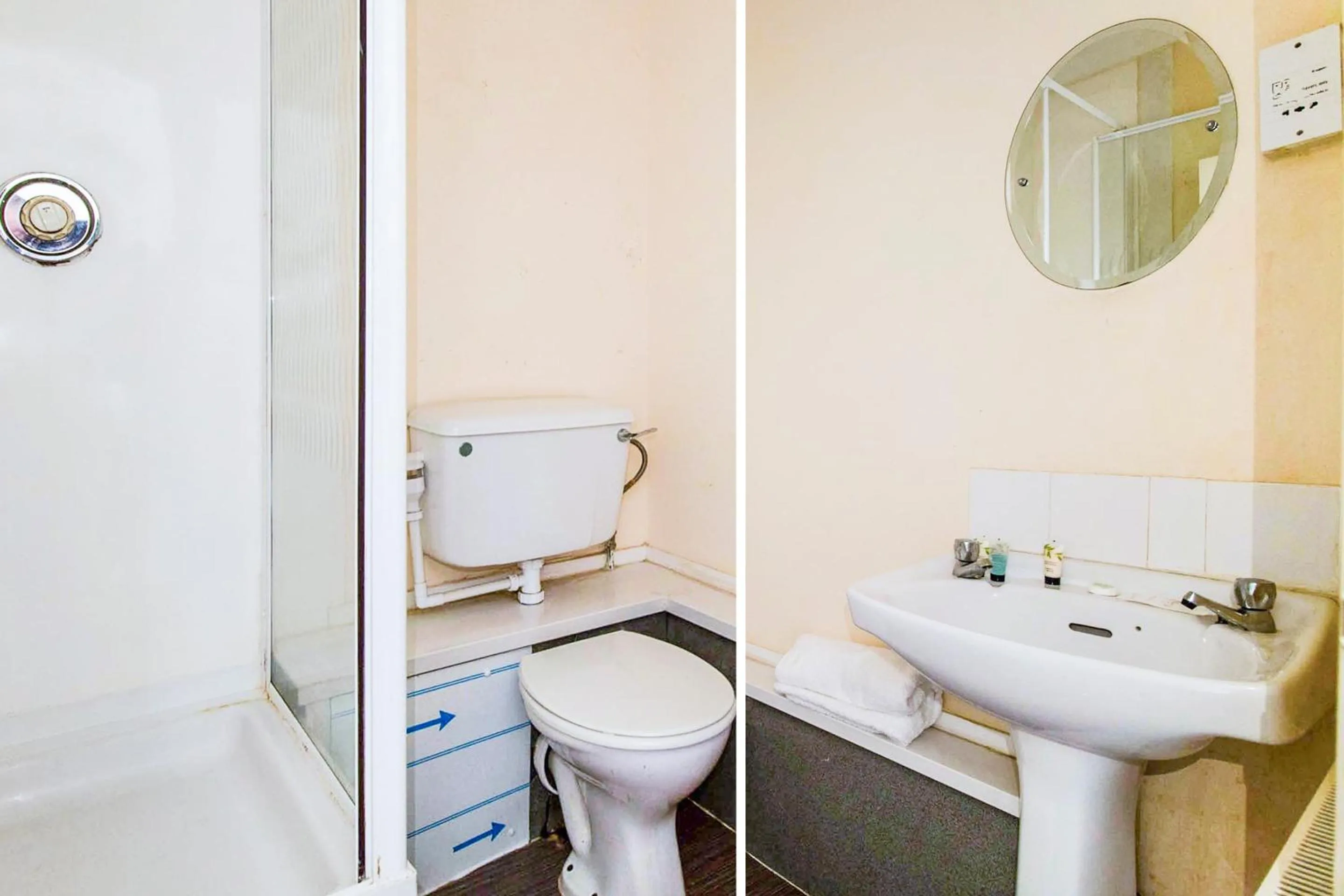 Bathroom in The Longlands Hotel