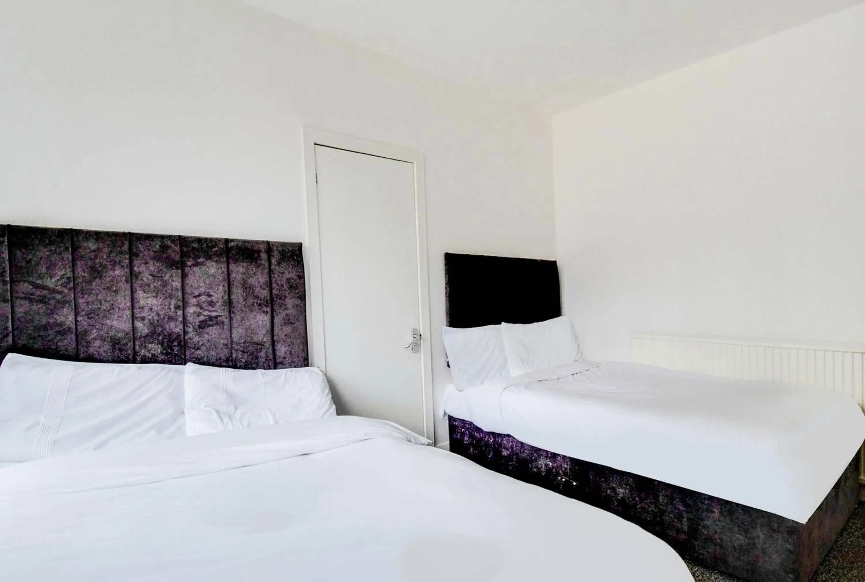 Bedroom, Bed in The Longlands Hotel Bedroom, Bed in The Longlands Hotel