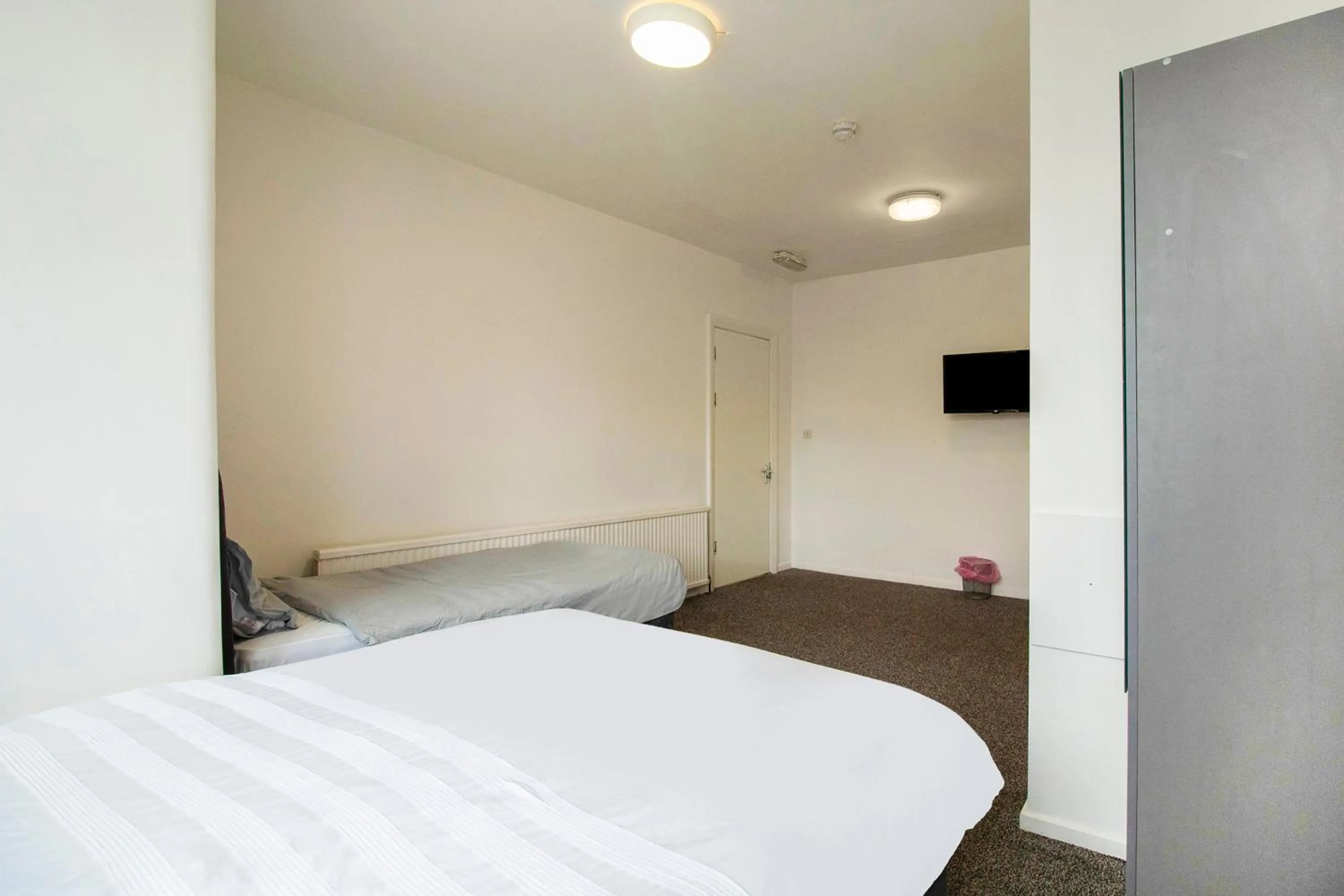 Bedroom, Bed in The Longlands Hotel