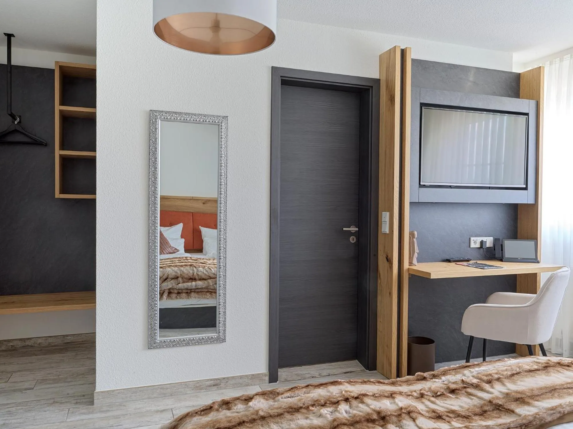 TV and multimedia, Bed in Lakeside Resort Michaela